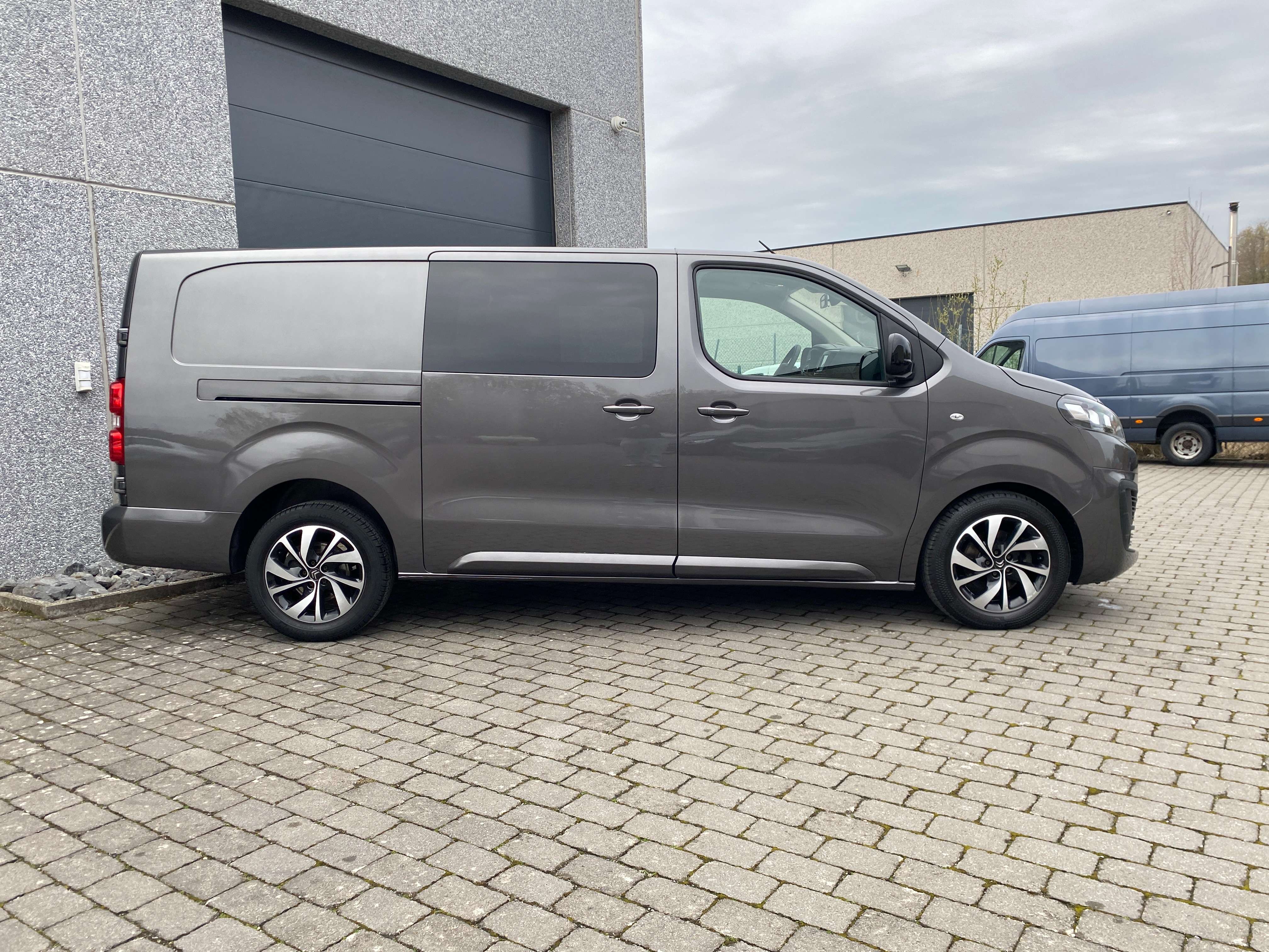 Citroen Jumpy 2.0bhdi Boite Auto/DOUBLE CABINE 5PL/GPS/CARPLAY