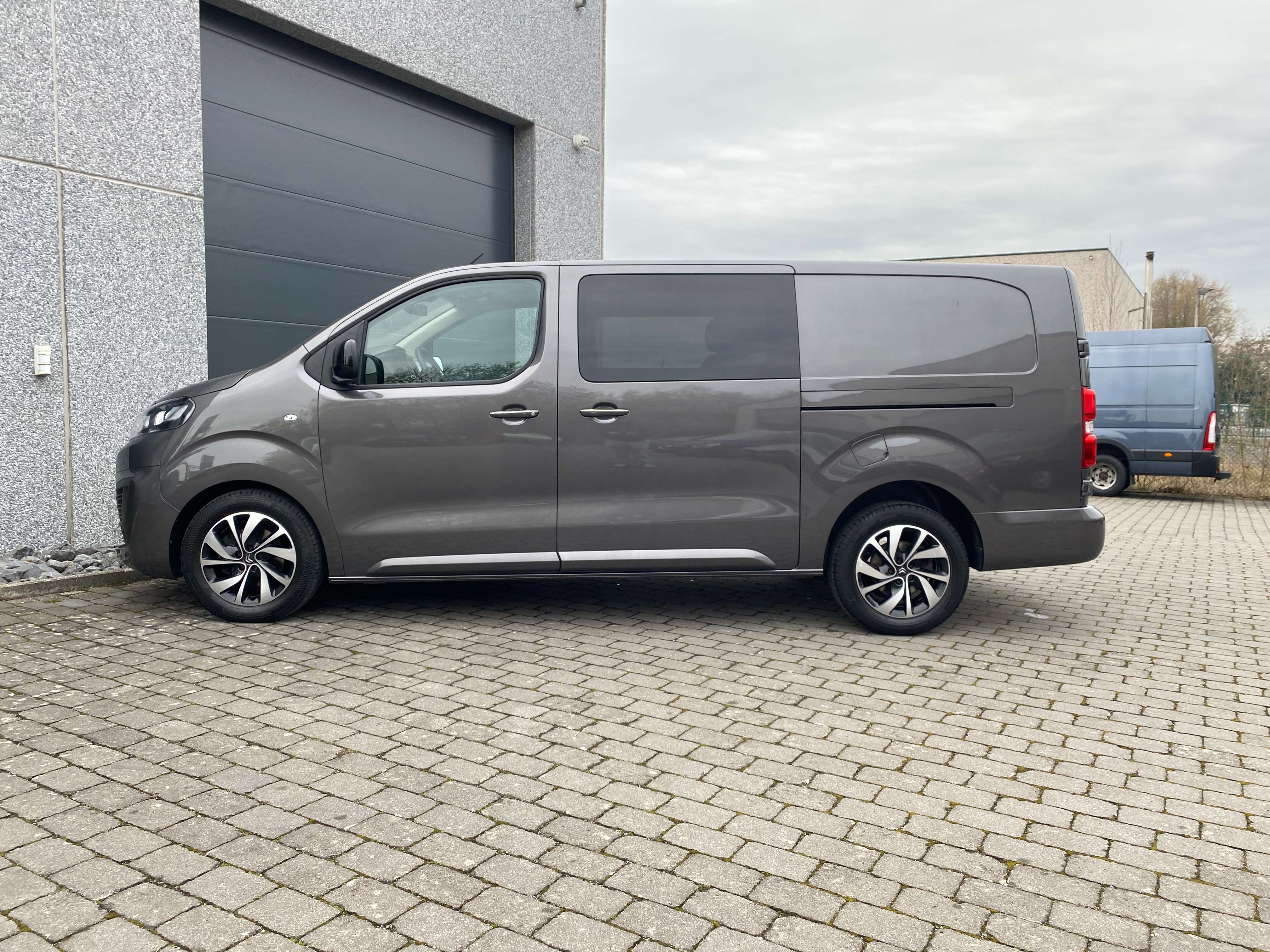 Citroen Jumpy 2.0bhdi Boite Auto/DOUBLE CABINE 5PL/GPS/CARPLAY