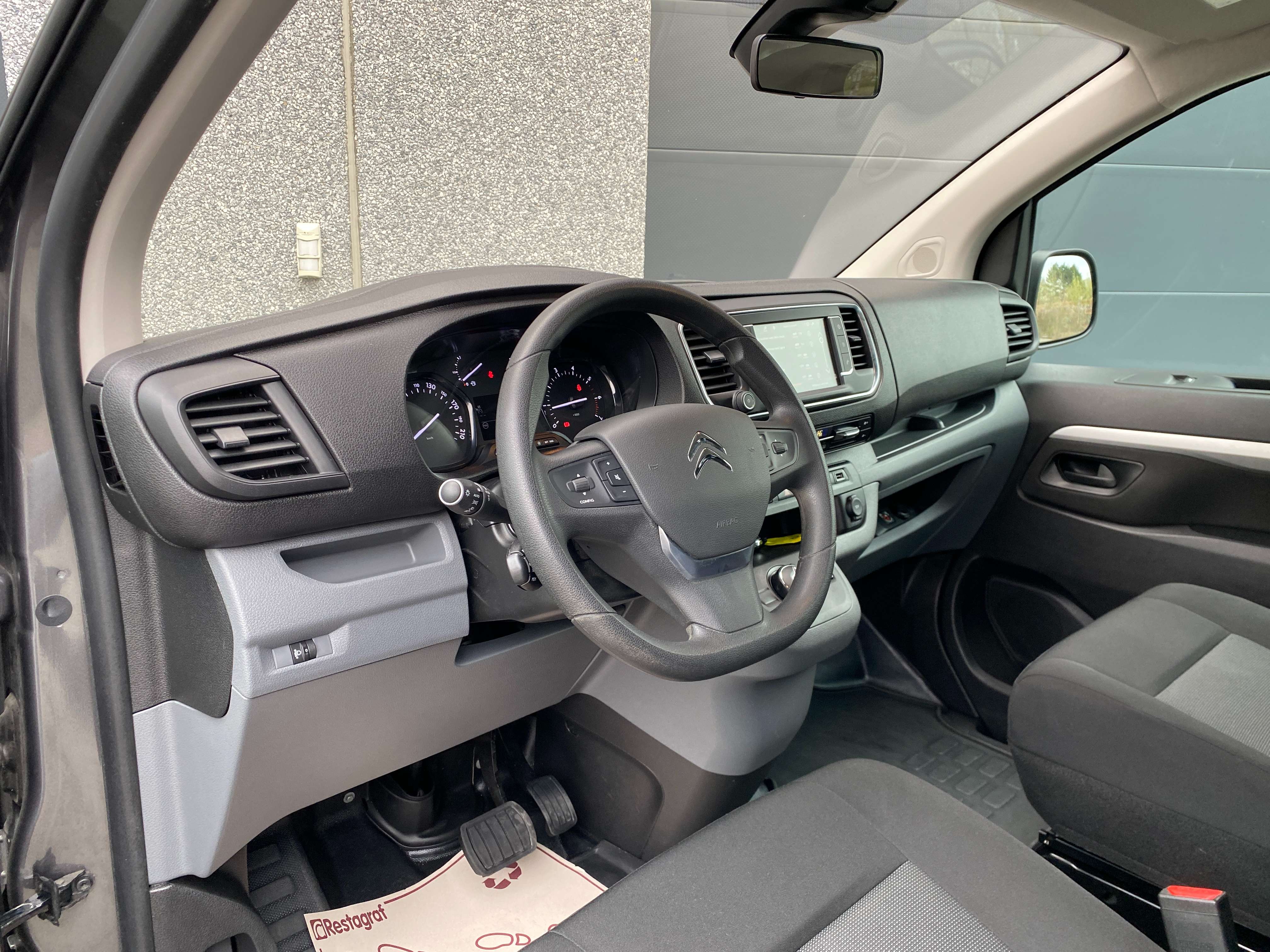 Citroen Jumpy 2.0bhdi Boite Auto/DOUBLE CABINE 5PL/GPS/CARPLAY