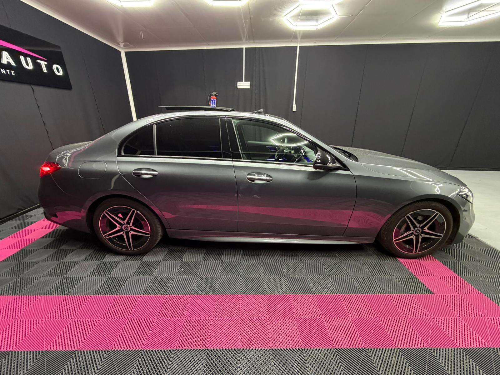 Mercedes-Benz C 200 AMG LINE / FULL OPTIONS / 1 OWNER / GARANTIE MERCEDES 06/2028 / BELGE