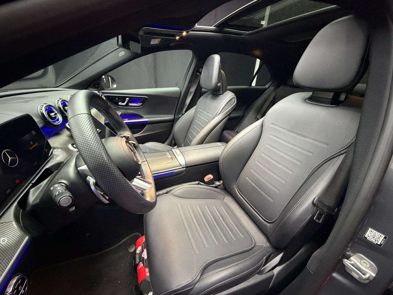 Mercedes-Benz C 200 AMG LINE / FULL OPTIONS / 1 OWNER / GARANTIE MERCEDES 06/2028 / BELGE