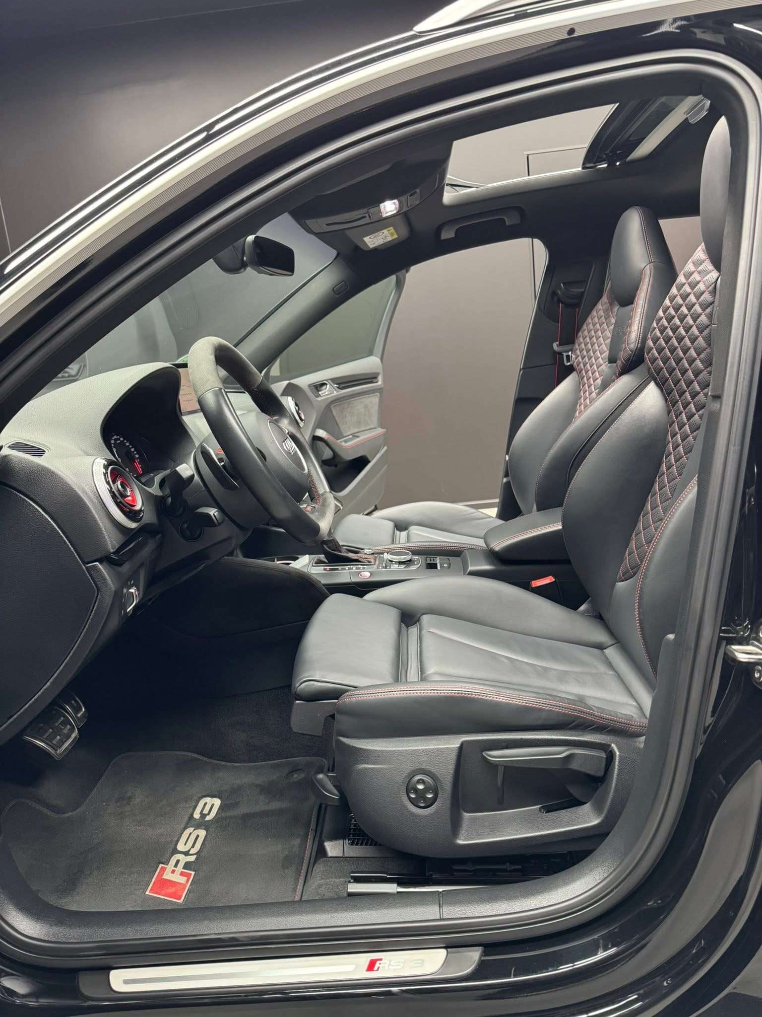 Audi RS3 Réservé