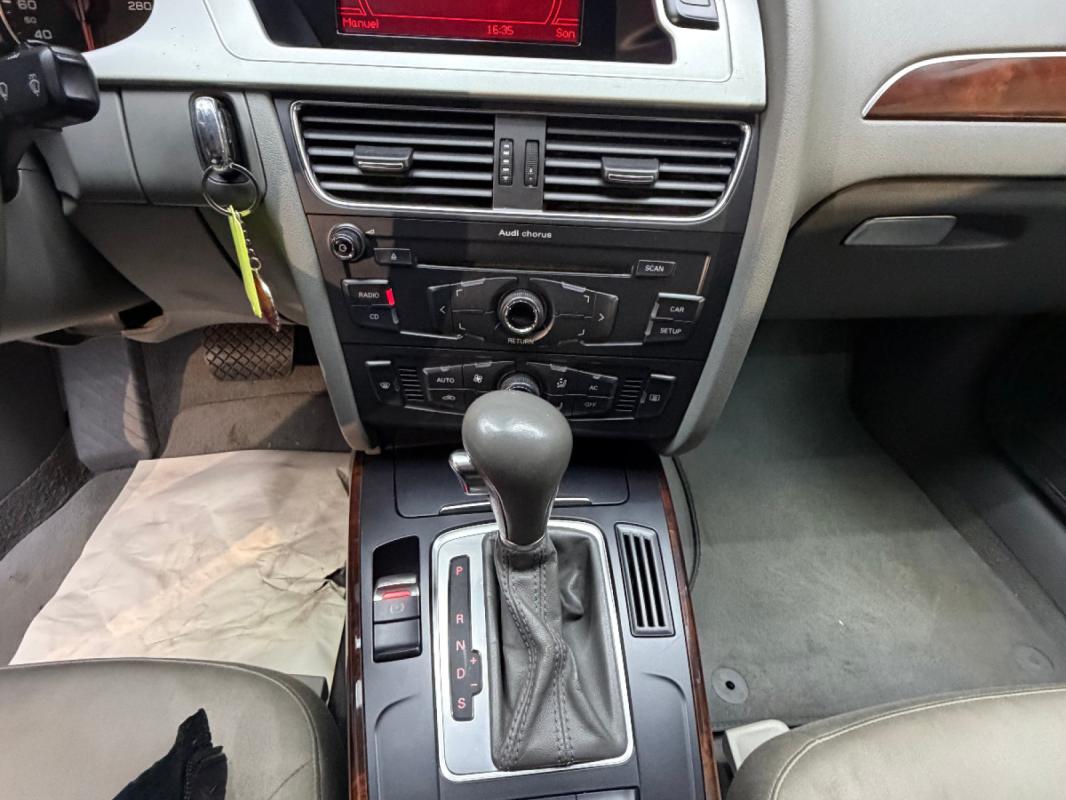 Audi A4 V6 3.2 FSI 265 Quattro Ambiente Tiptronic A