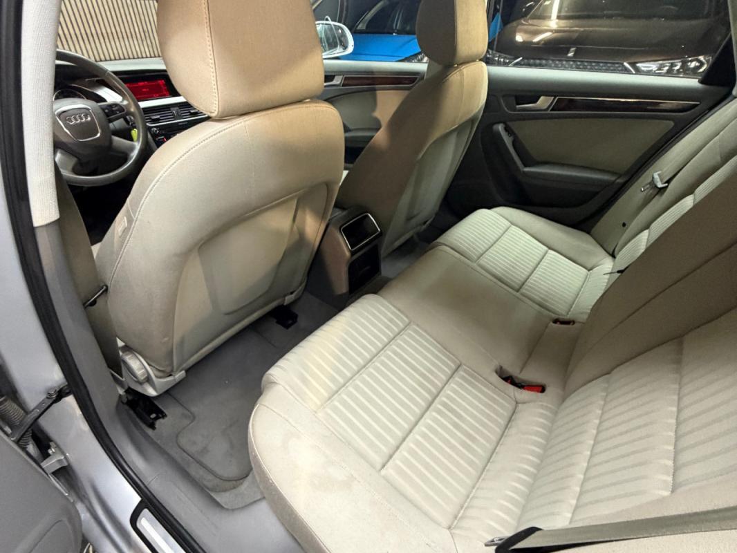 Audi A4 V6 3.2 FSI 265 Quattro Ambiente Tiptronic A