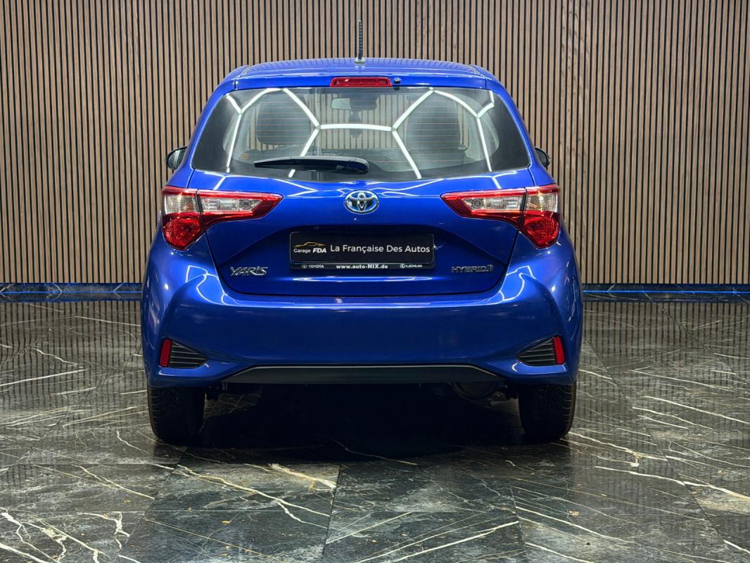 Toyota Yaris HYBRIDE RC18 100h Dynamic