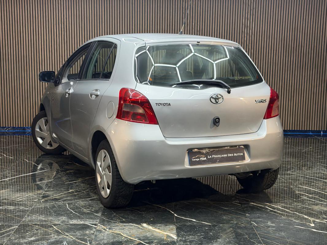 Toyota Yaris II 1.3 - 87 VVT-i Sol MultiMode