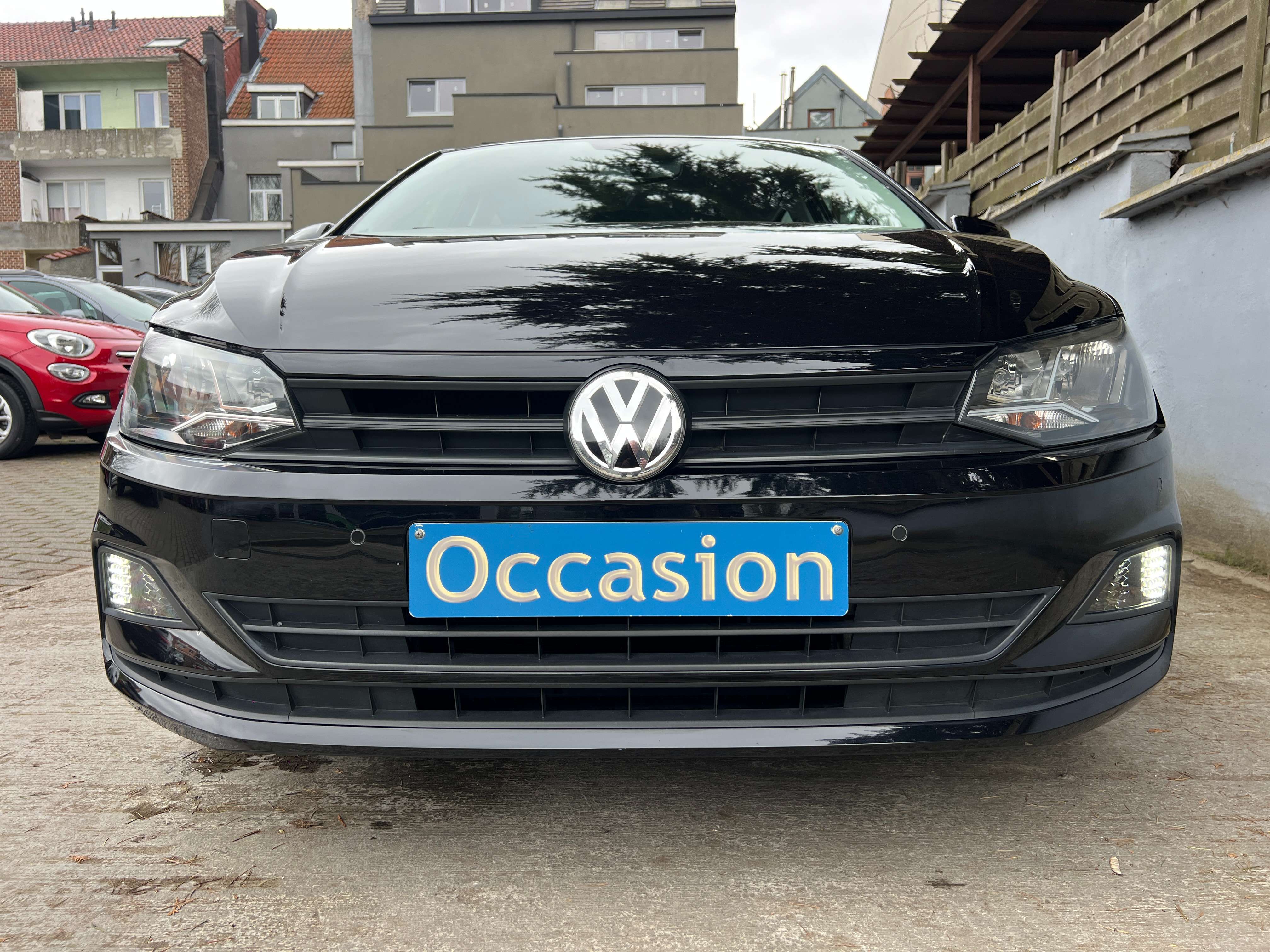 Volkswagen Polo 1.0i Comfortline (Apple CarPlay 12 mois de garantie)