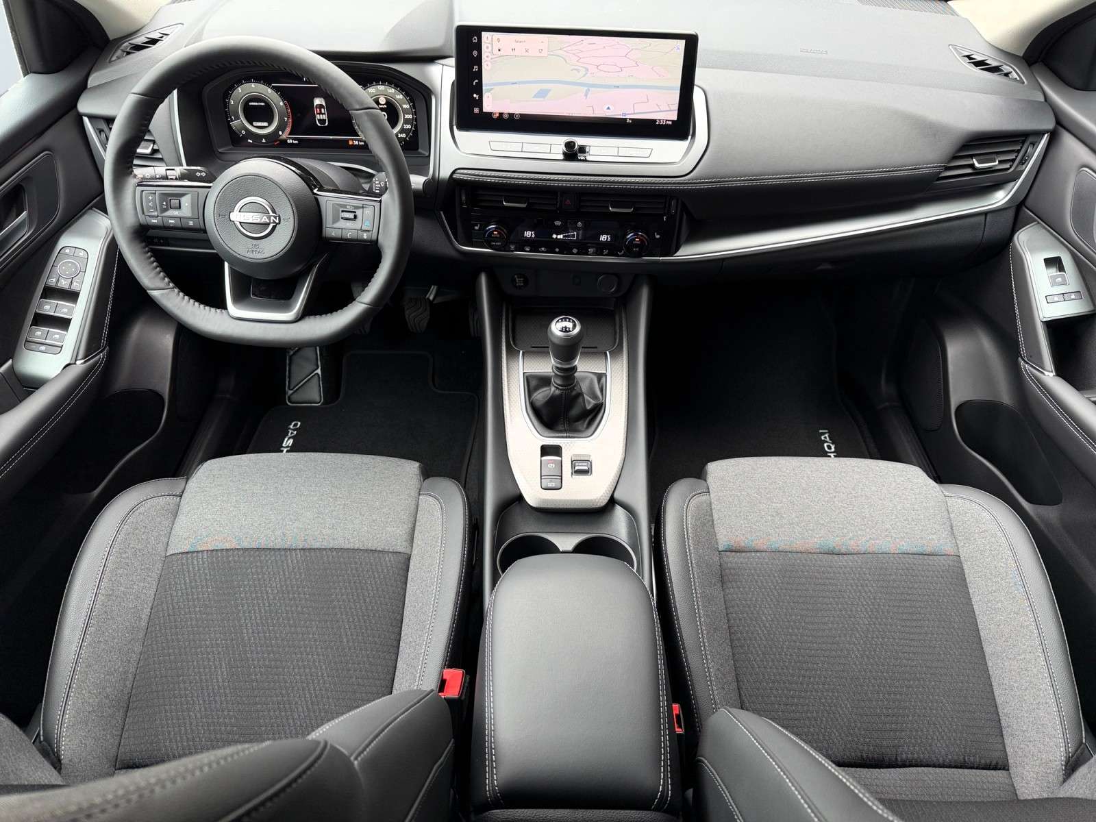 Nissan Qashqai 1.3DIG-T158*6MT*N-CONNECTA*COLD PACK*BLACKROOF*GARANTIE