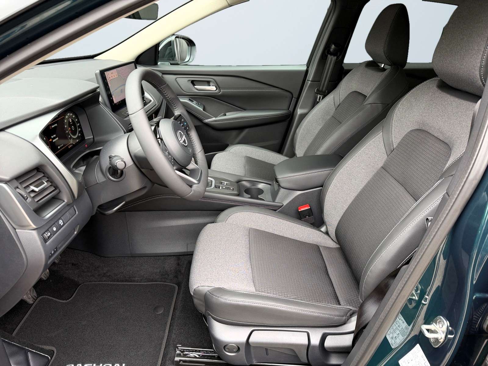 Nissan Qashqai 1.3DIG-T158*6MT*N-CONNECTA*COLD PACK*BLACKROOF*GARANTIE