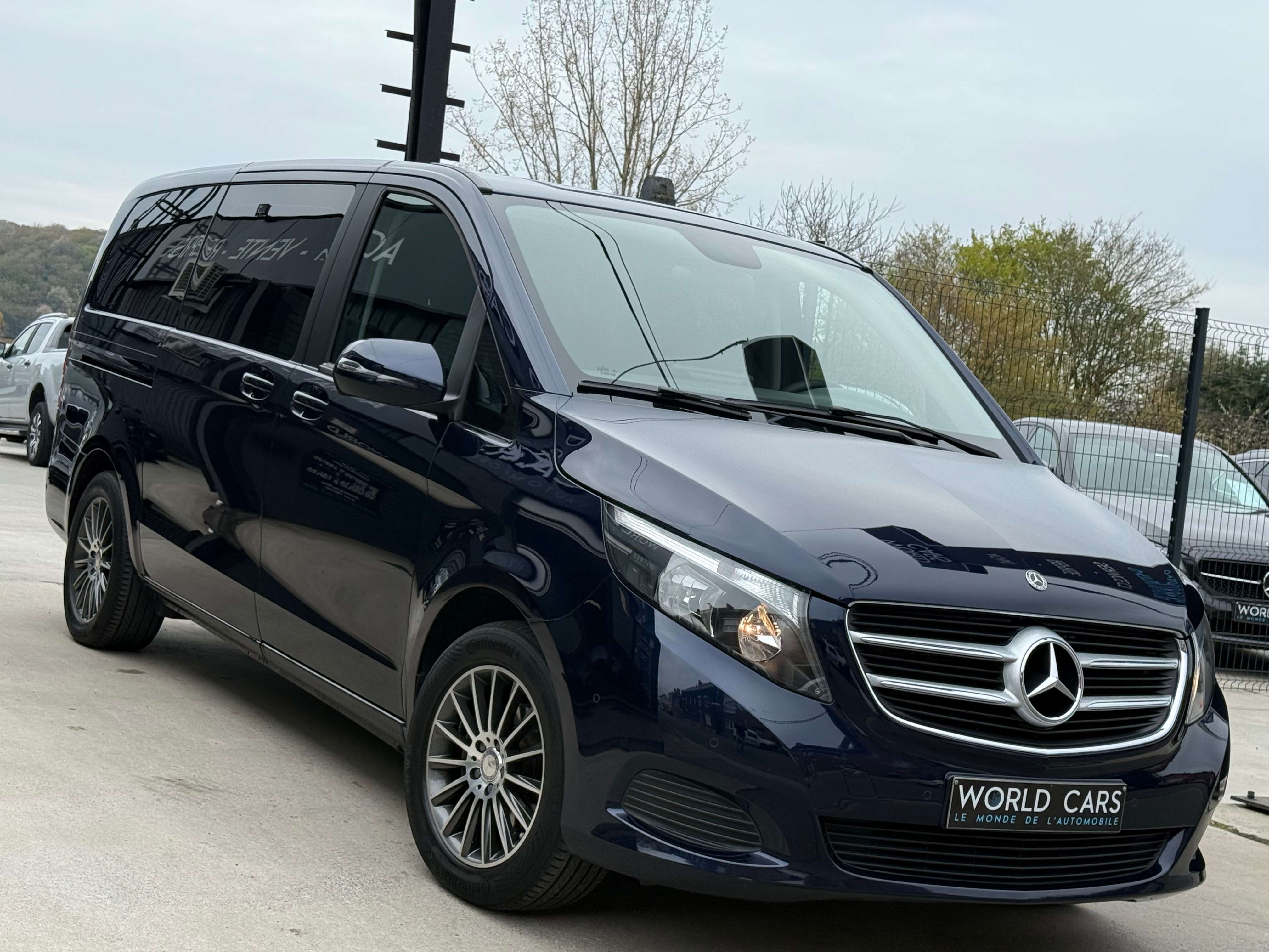 Mercedes-Benz V 220 d 7PLACES 163CV - TVAC*BTWIN - CAMERA - NAVIGATION - CRUISE - GARANTIE 12MOIS