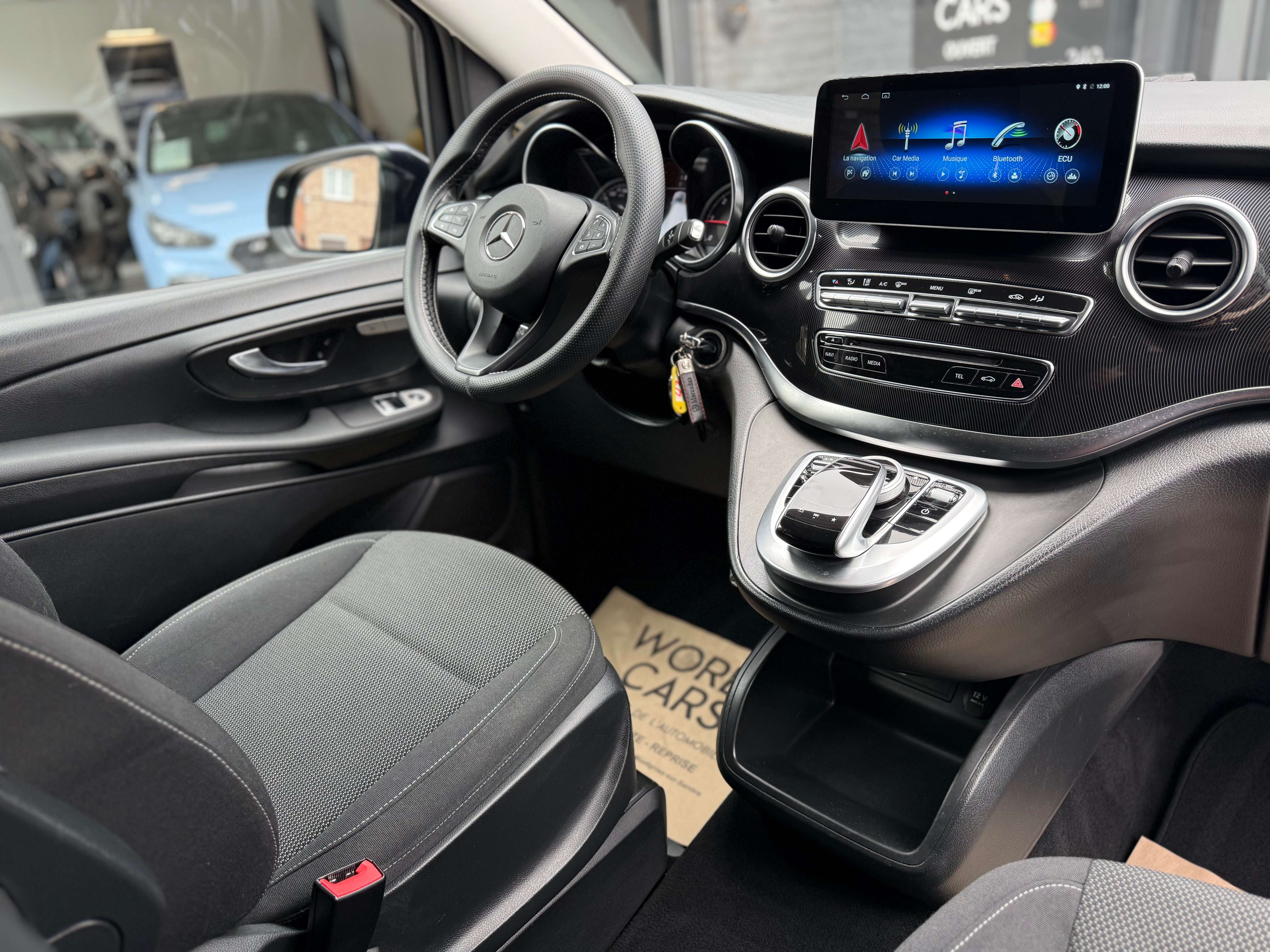 Mercedes-Benz V 220 d 7PLACES 163CV - TVAC*BTWIN - CAMERA - NAVIGATION - CRUISE - GARANTIE 12MOIS
