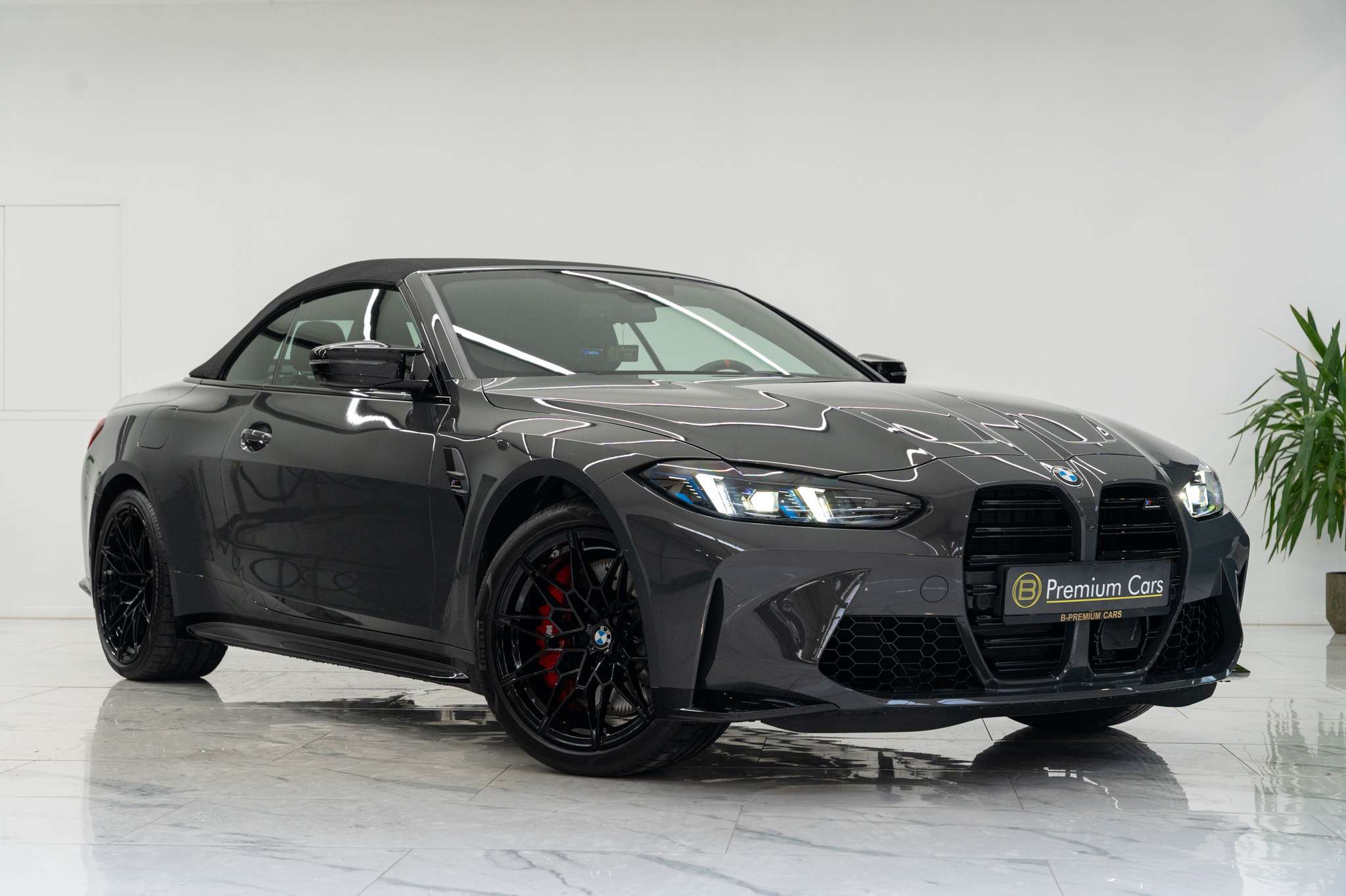 BMW M4 Cabrio Competition xDrive! Full options! New car!