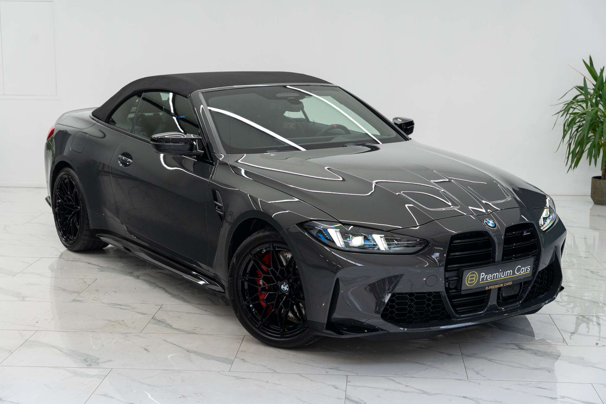 BMW M4 Cabrio Competition xDrive! Full options! New car!