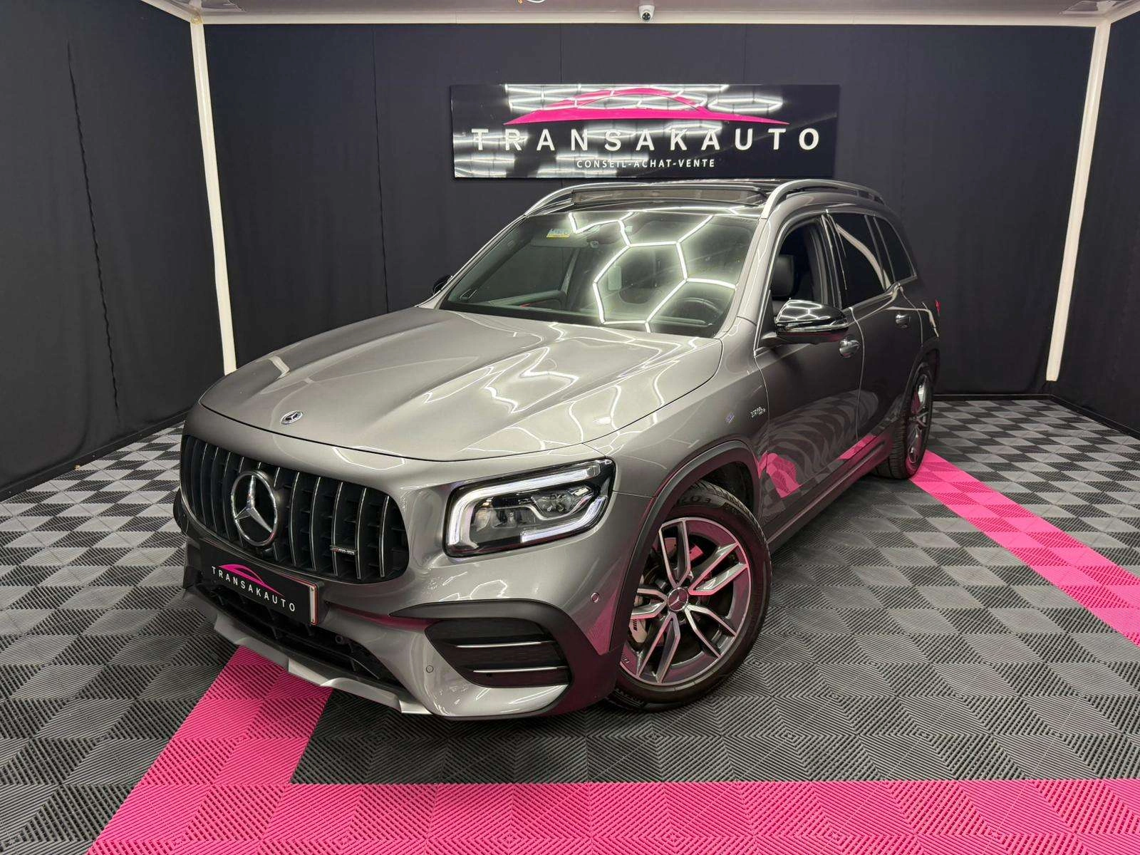 Mercedes-Benz GLB 35 AMG GLB 35 AMG 4-Matic / CARNET COMPLET MERCEDES / GARANTIE 1 MERCEDES / FULL OPTIONS