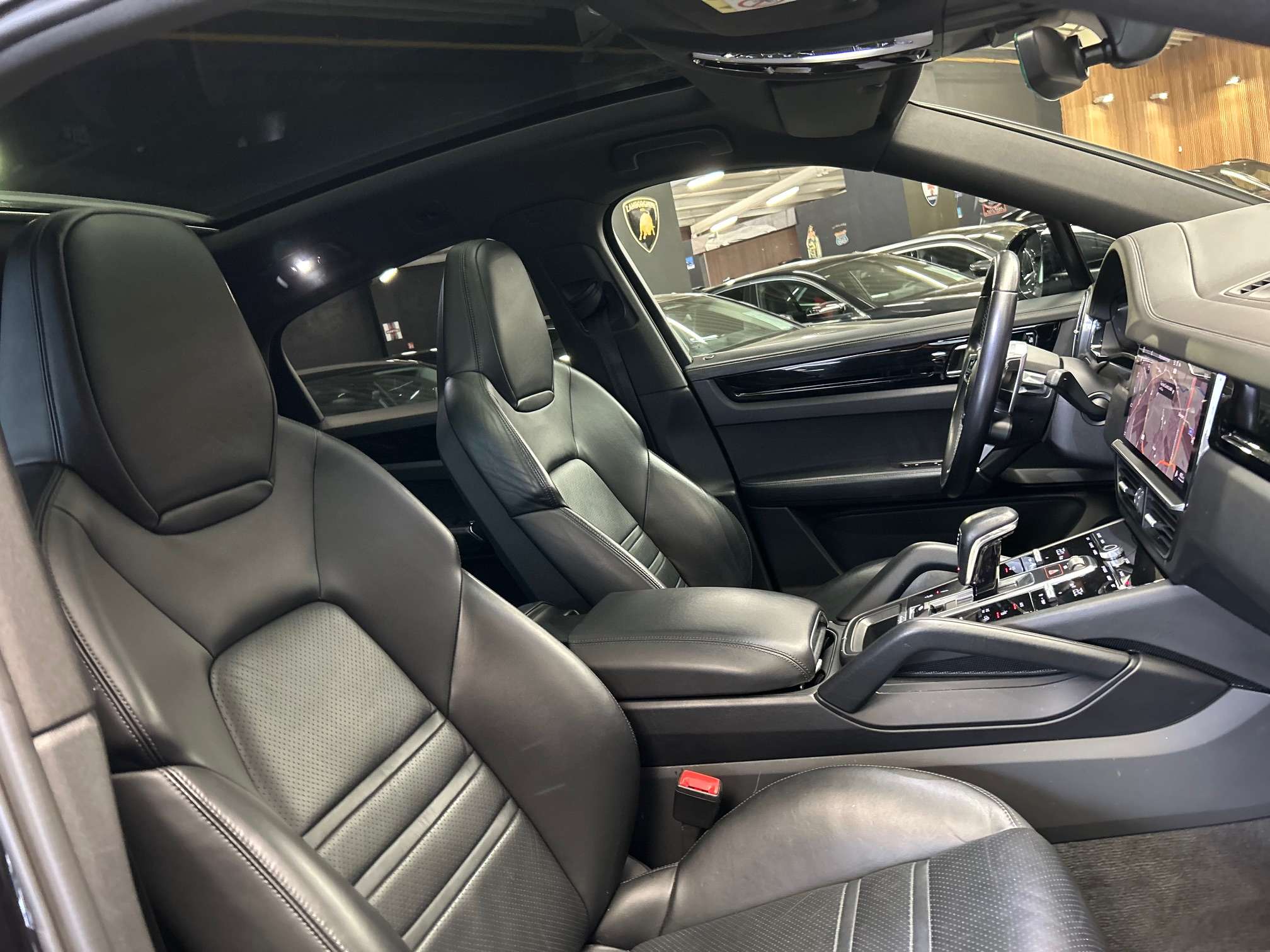 Porsche Cayenne E-Hybrid Coupé SportDesign Alu22"/Pano/Chrono/Cam360 *1j garantie*