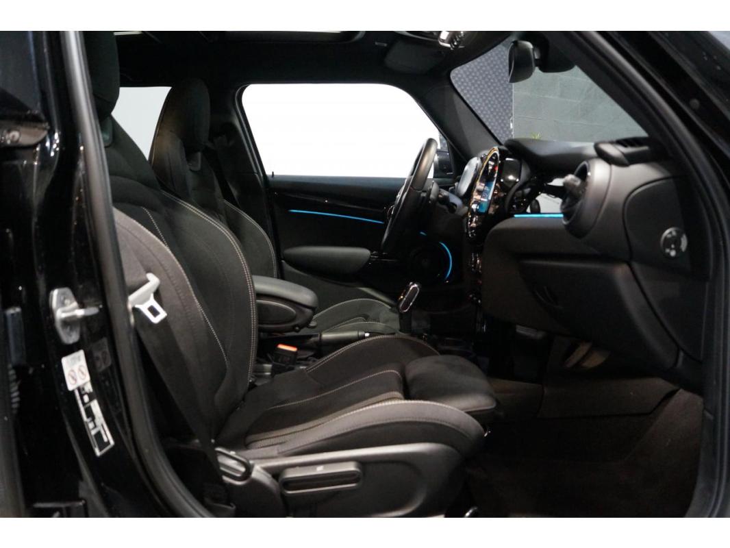Mini Mini 2.0i - 178 Sport Cooper S John première main