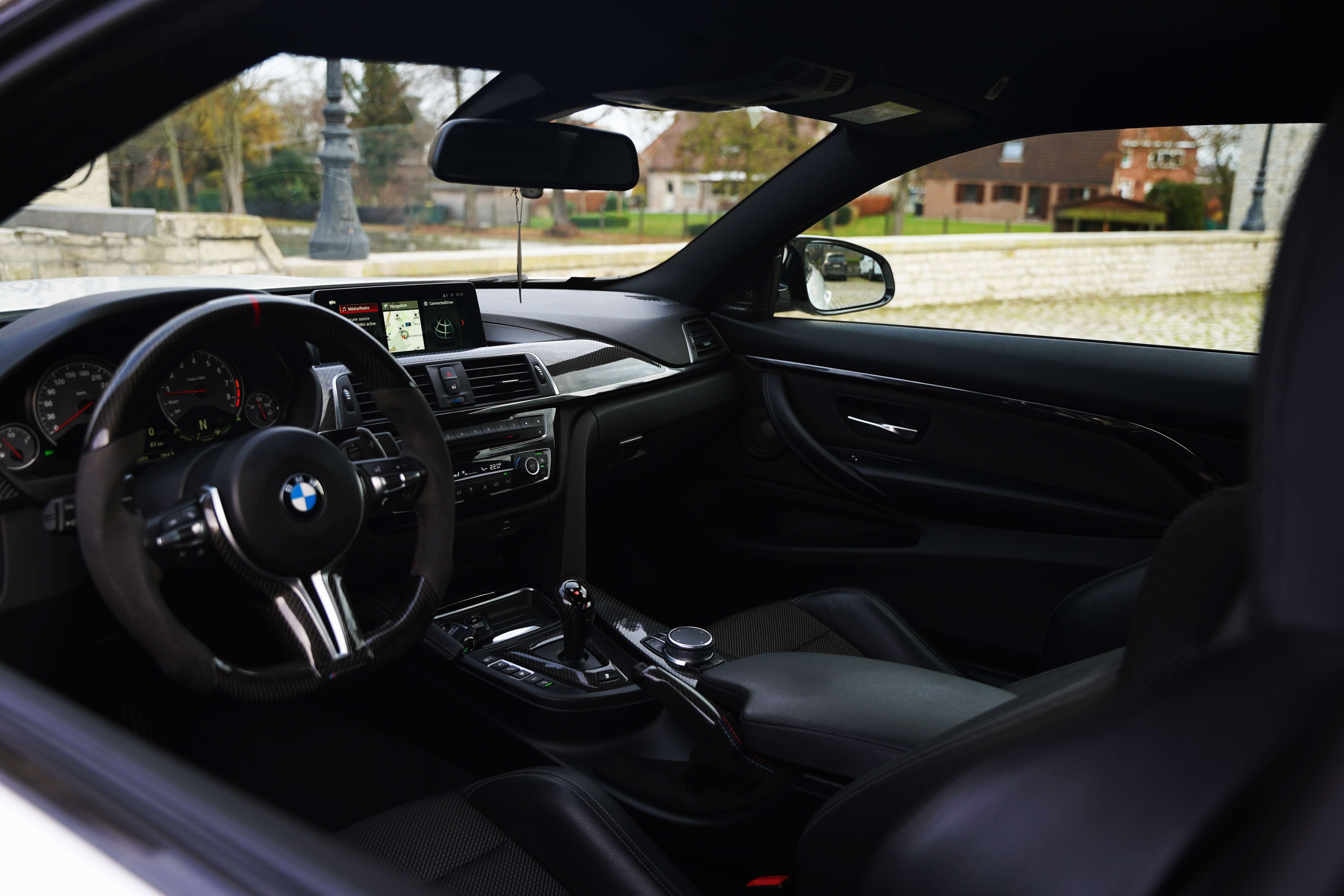 BMW M4 COMPETITION*PACK CARBON*HARMAN KARDON*HUD*SHADOW L