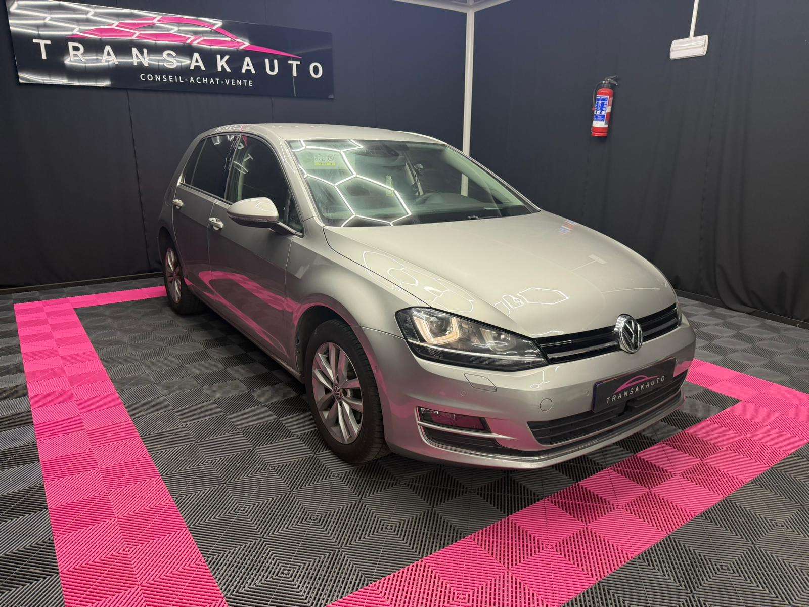 Volkswagen Golf Golf 1.2 TSI Highline DSG / GARANTIE 1 AN / BELGE / CARNET ENTRETIEN