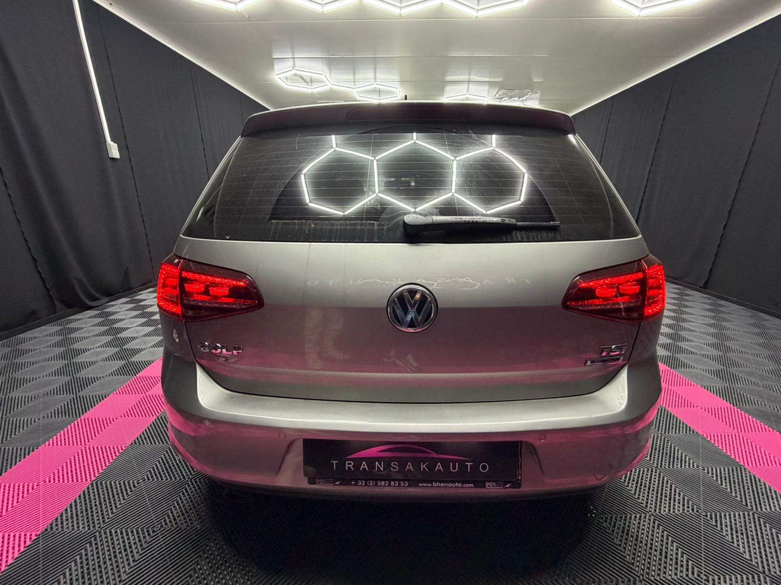 Volkswagen Golf Golf 1.2 TSI Highline DSG / GARANTIE 1 AN / BELGE / CARNET ENTRETIEN