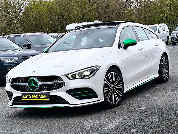 Mercedes-Benz CLA 180 SHOOTING BRAKE PACK AMG TOIT PANORAMIQUE CUIR GPS XENON GREEN ART