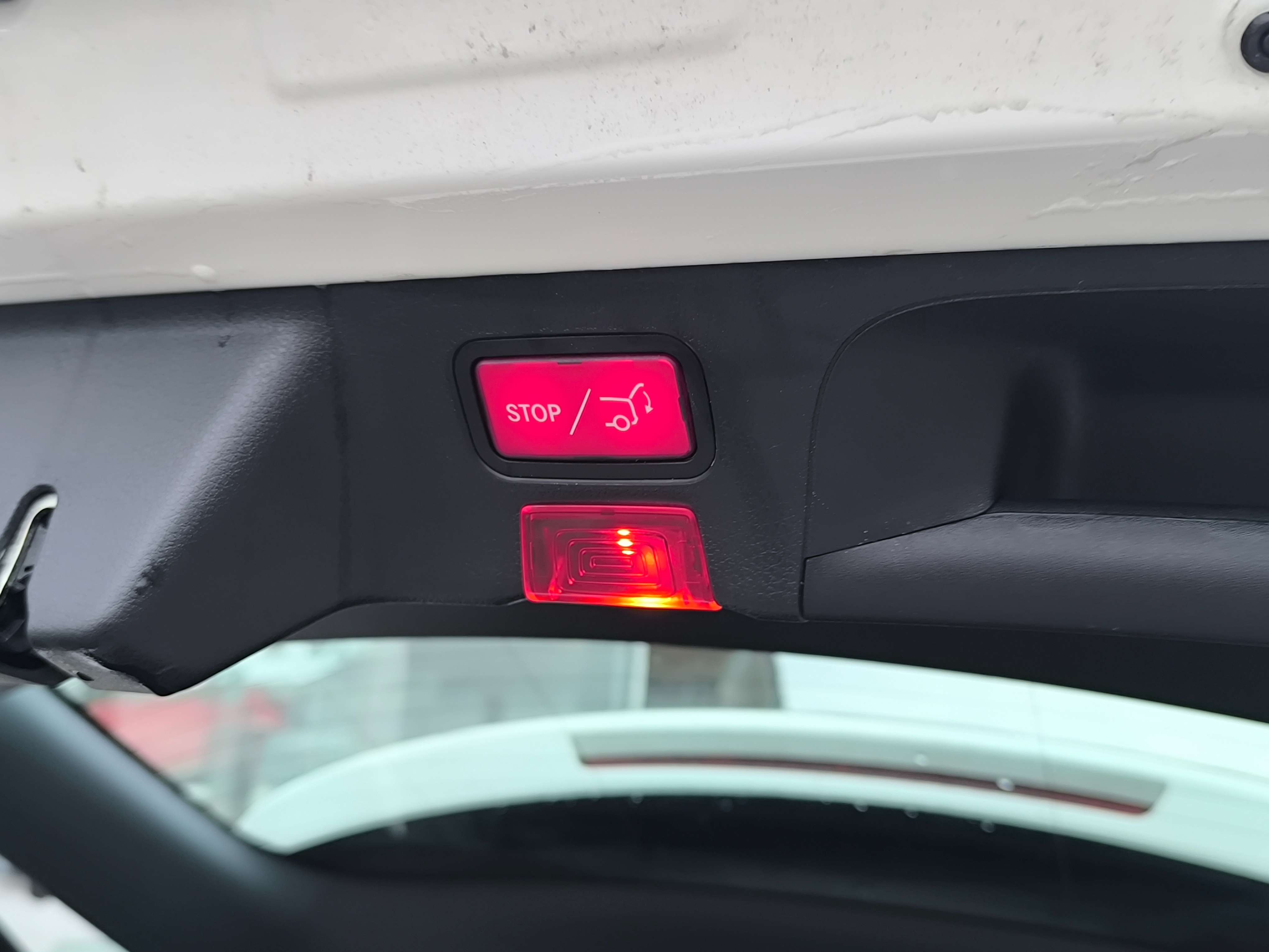 Mercedes-Benz CLA 180 SHOOTING BRAKE PACK AMG TOIT PANORAMIQUE CUIR GPS XENON GREEN ART