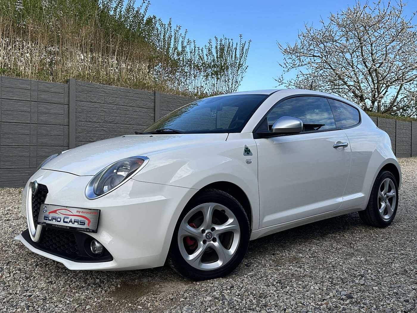 Alfa Romeo MiTo 1.4i Super FAIBLE EN TAXE/CLIM/BLUETOOTH/SENSOR/CRUISE/GARANTIE 12 MOIS