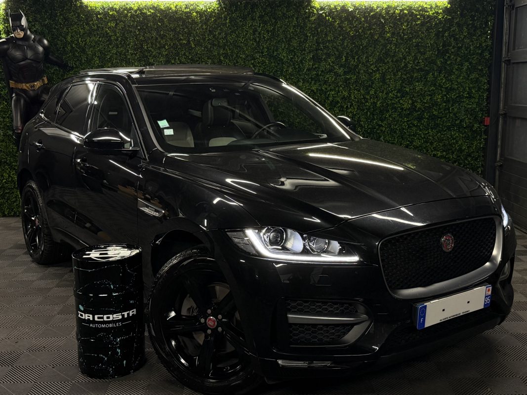 Jaguar F-pace 4x4 2.0 180 Cv BOITE AUTO INTERIEUR CUIR TOIT OUVRANT GRAND GPS - GARANTIE 1 AN