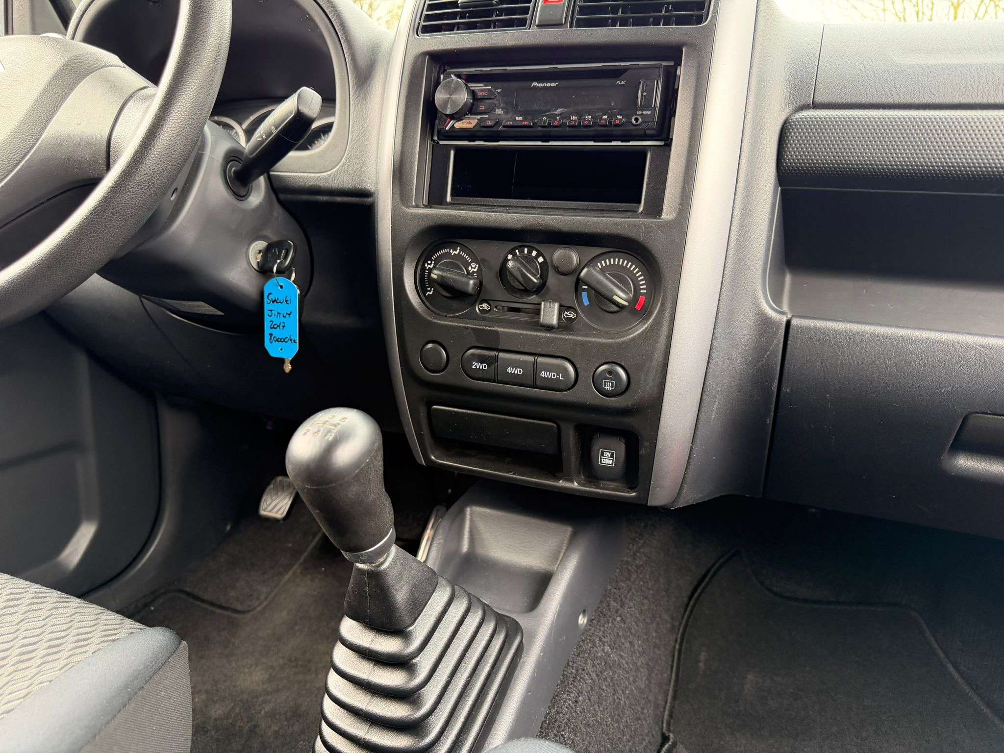 Suzuki Jimny 1.3i • 4X4 • TRES PROPRE • GARANTIE 1AN