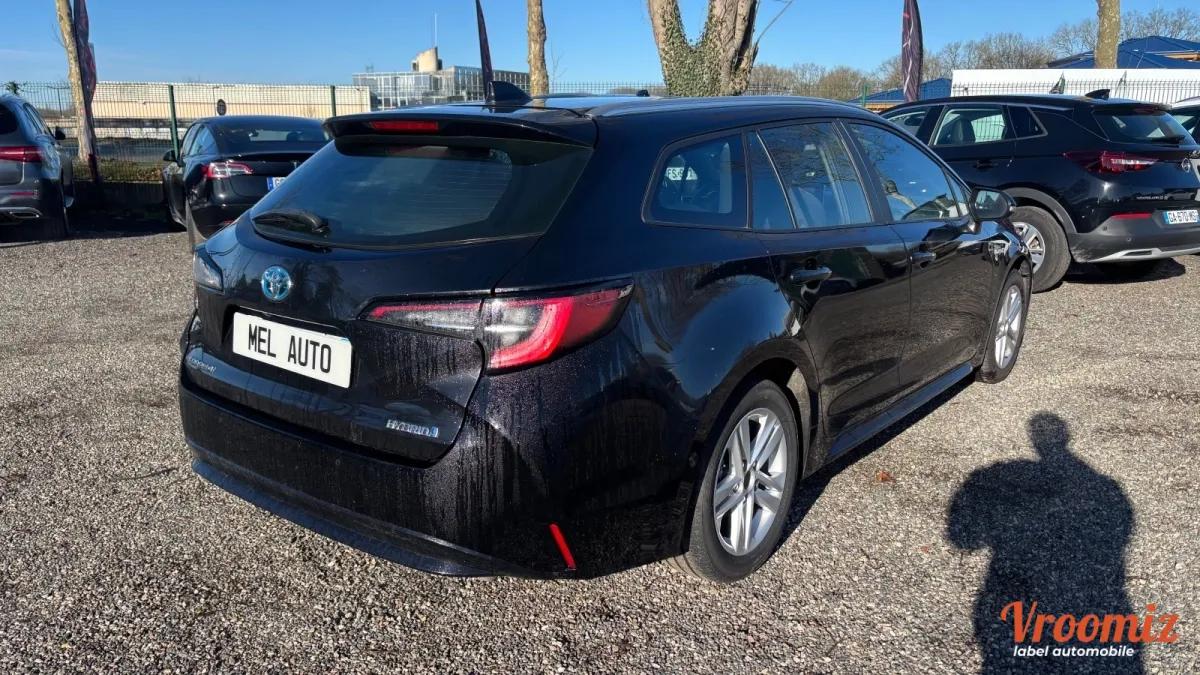 Toyota Corolla 1.8 122cv Touring sports Dynamic Business 14990 HT! 1ere main