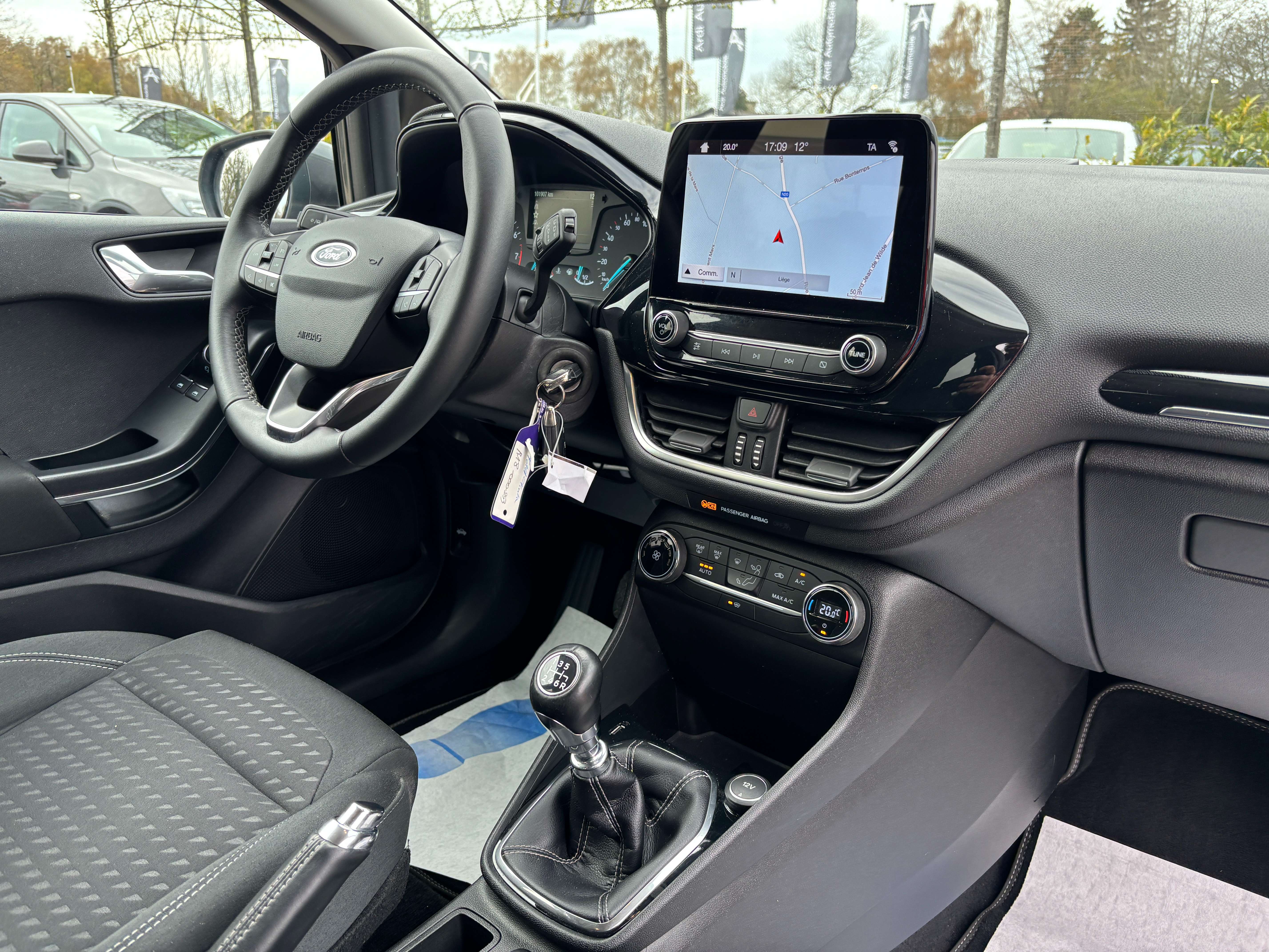 Ford Fiesta 1.0 EcoBoost *CARPLAY*LANE ASSIST*CAPTEUR AR*1ER PROPRIETAIRE*GARANTIE*