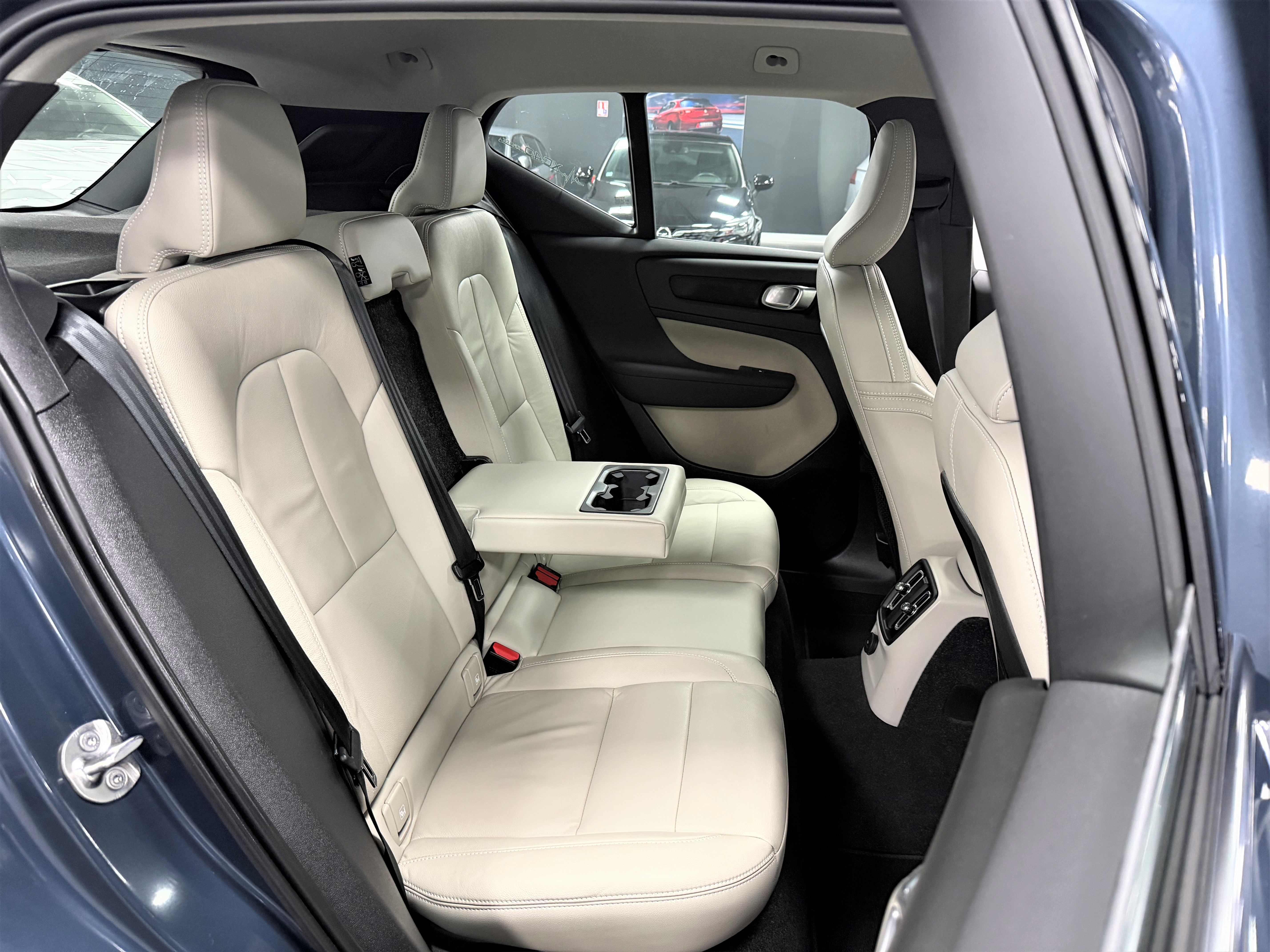 Volvo Xc40 T4 Recharge 211 Performance Auto DCT7 1er Propriétaire