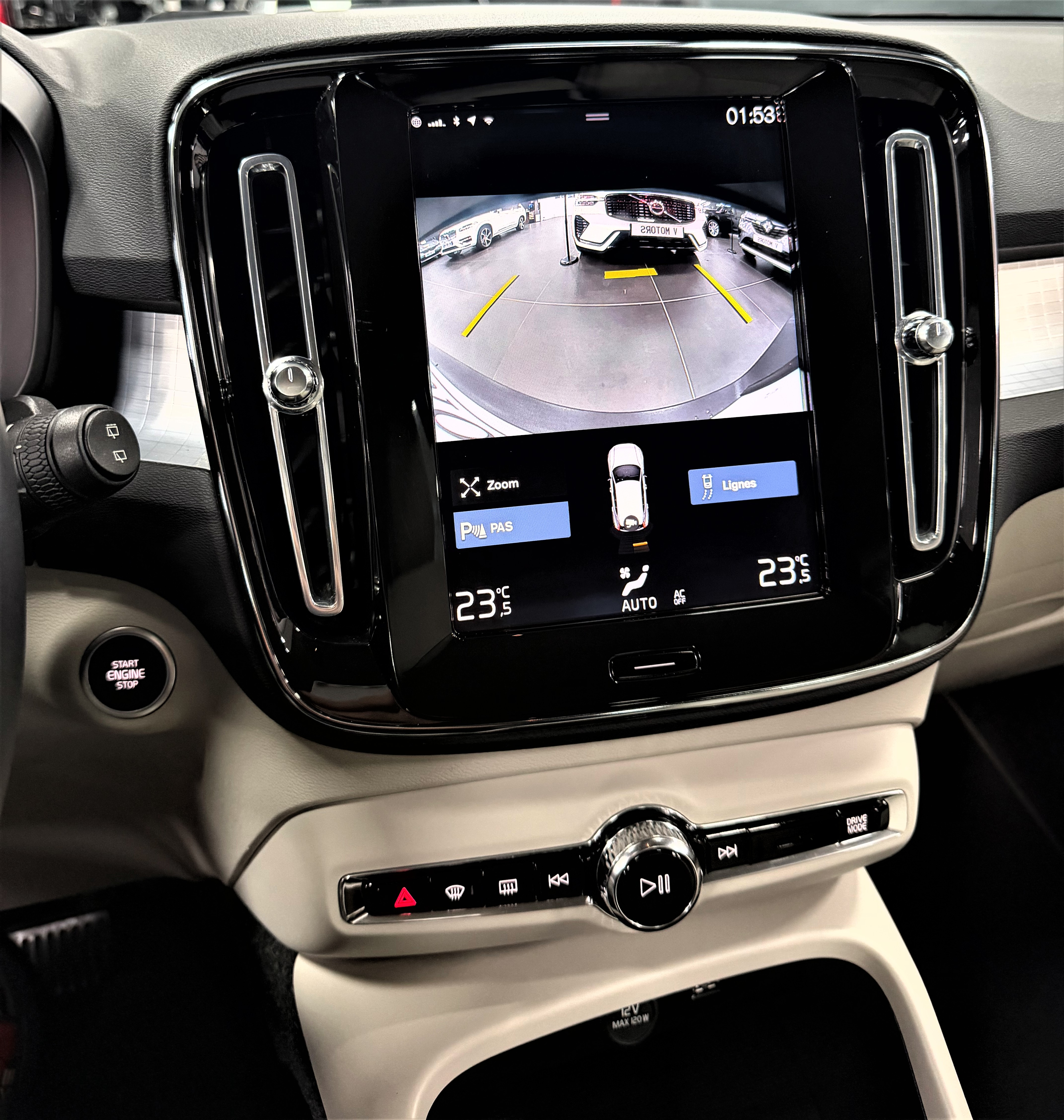 Volvo Xc40 T4 Recharge 211 Performance Auto DCT7 1er Propriétaire