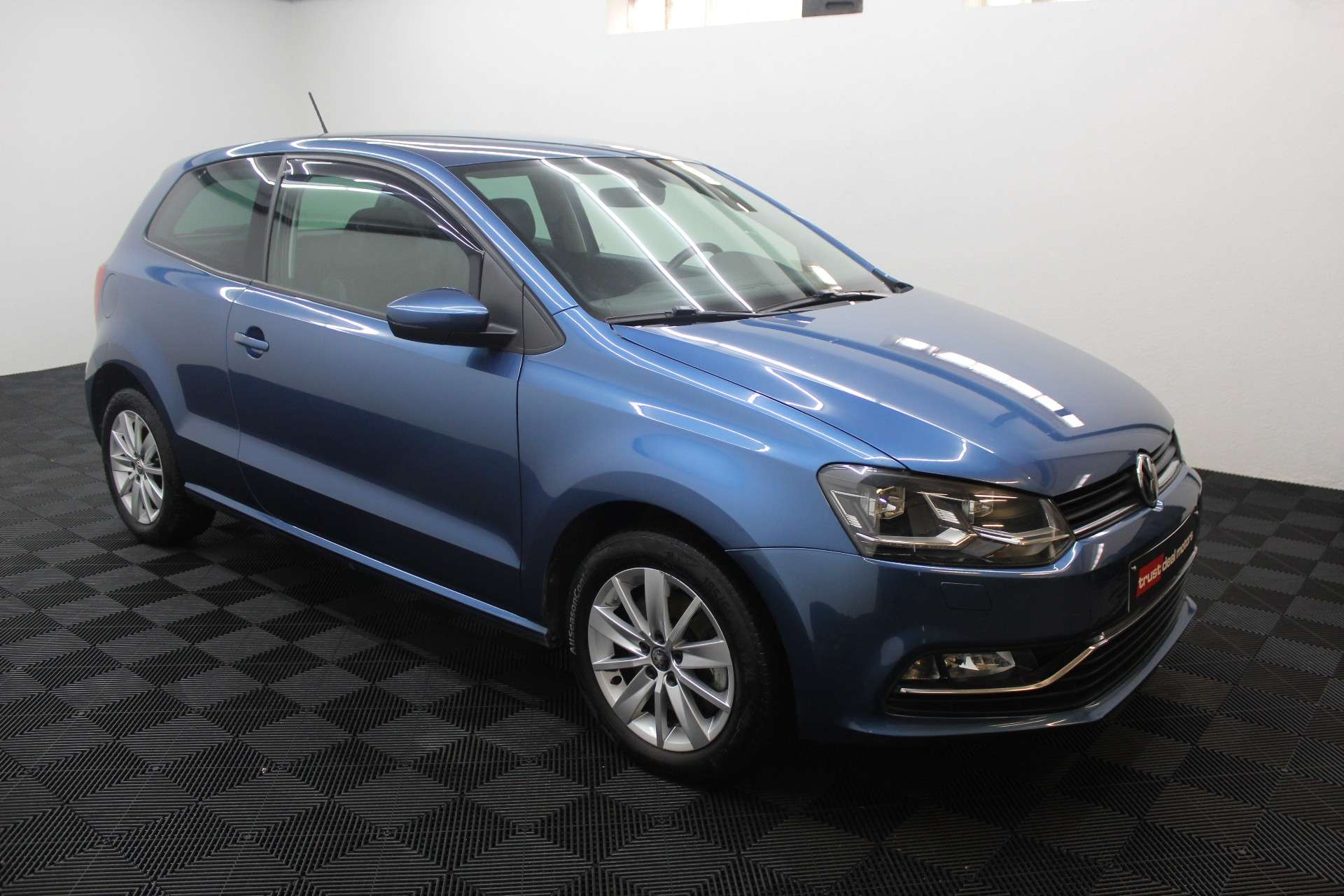 Volkswagen Polo Polo 1.4 CR TDi Sportline * LED * Garantie *