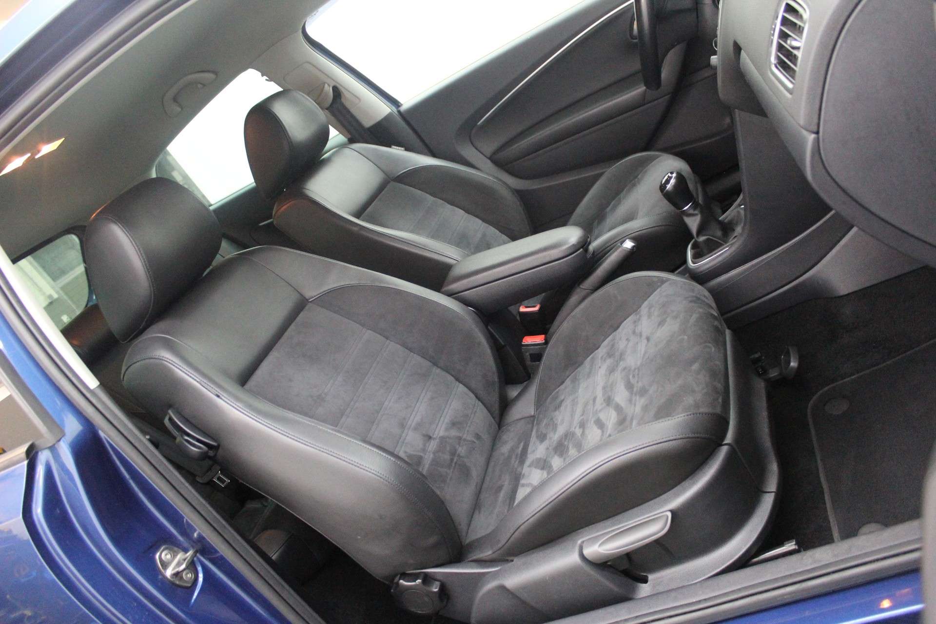 Volkswagen Polo Polo 1.4 CR TDi Sportline * LED * Garantie *