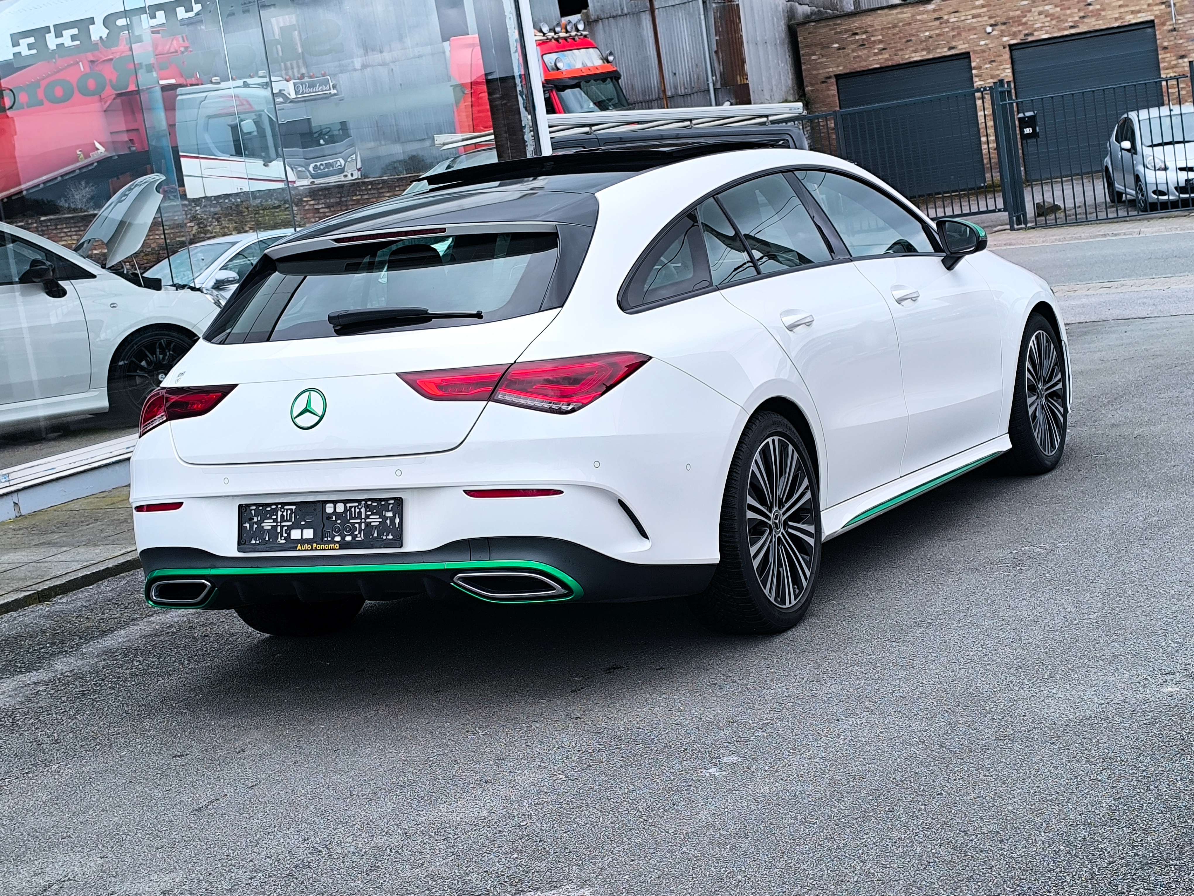 Mercedes-Benz CLA 180 SHOOTING BREAK PACK AMG NIGHT TOIT PANO CUIR  FULL