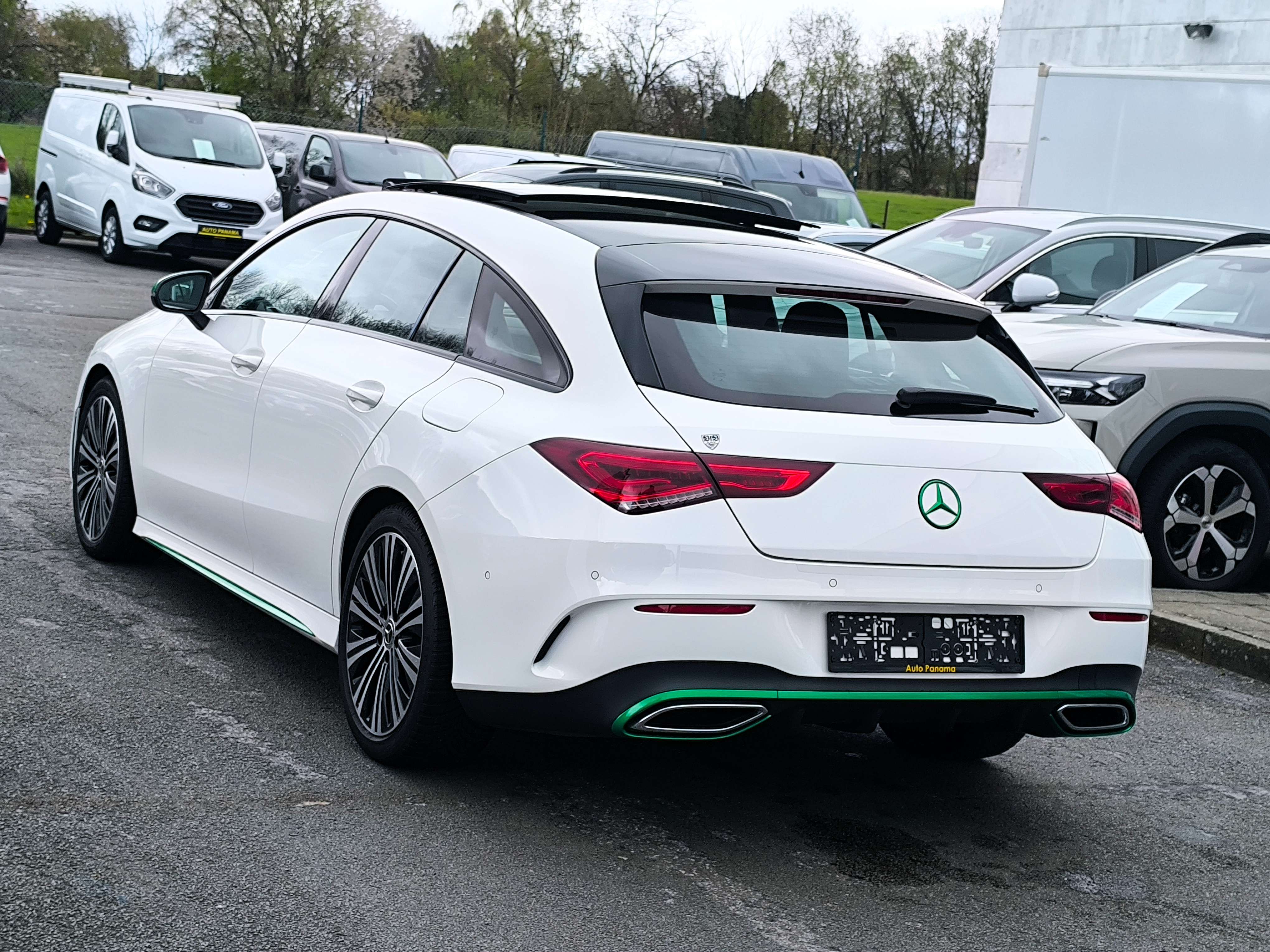 Mercedes-Benz CLA 180 SHOOTING BREAK PACK AMG NIGHT TOIT PANO CUIR  FULL