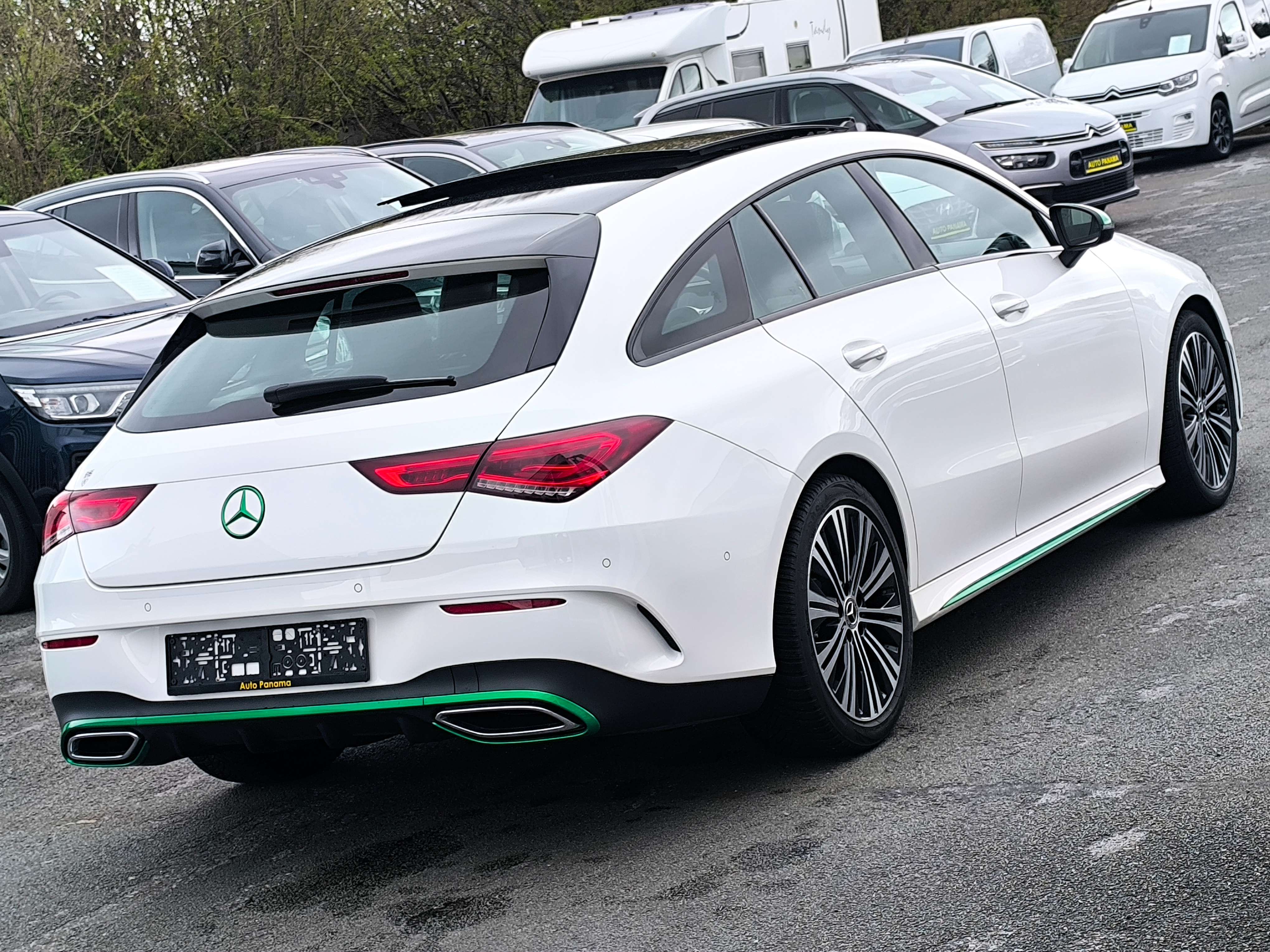 Mercedes-Benz CLA 180 SHOOTING BREAK PACK AMG NIGHT TOIT PANO CUIR  FULL