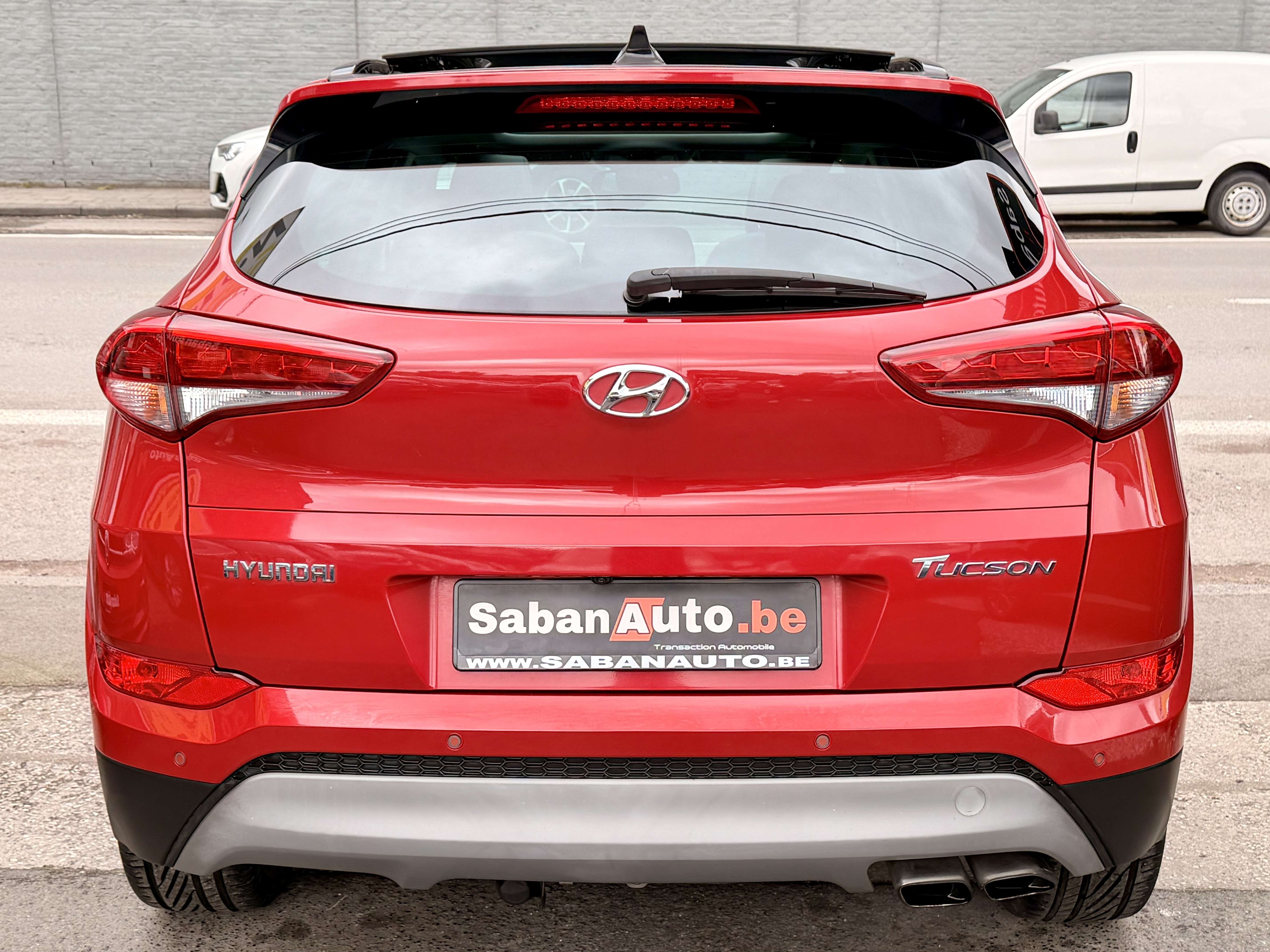 Hyundai TUCSON RESERVEE ••• RESERVEE ••• RESERVEE