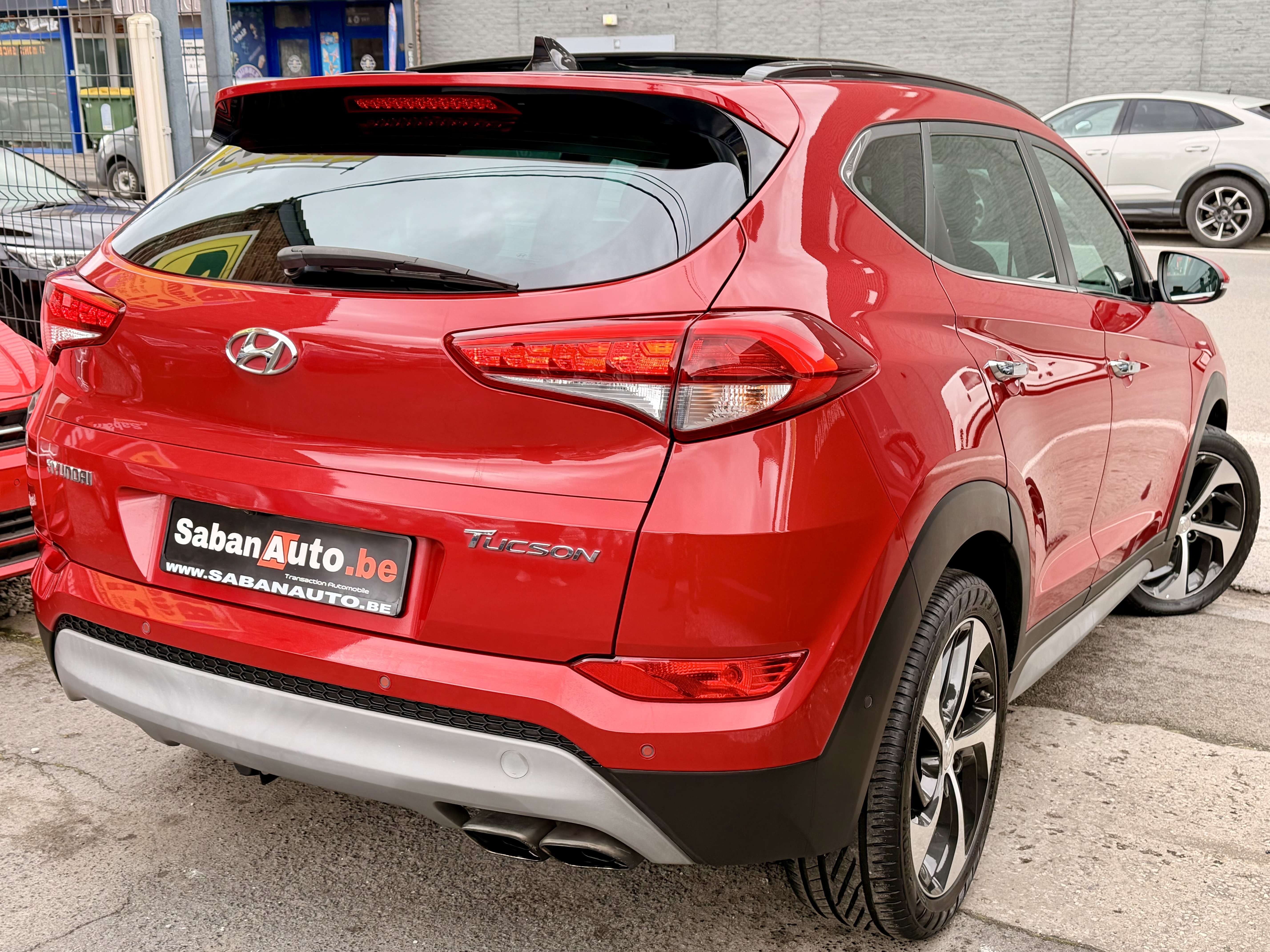 Hyundai TUCSON RESERVEE ••• RESERVEE ••• RESERVEE