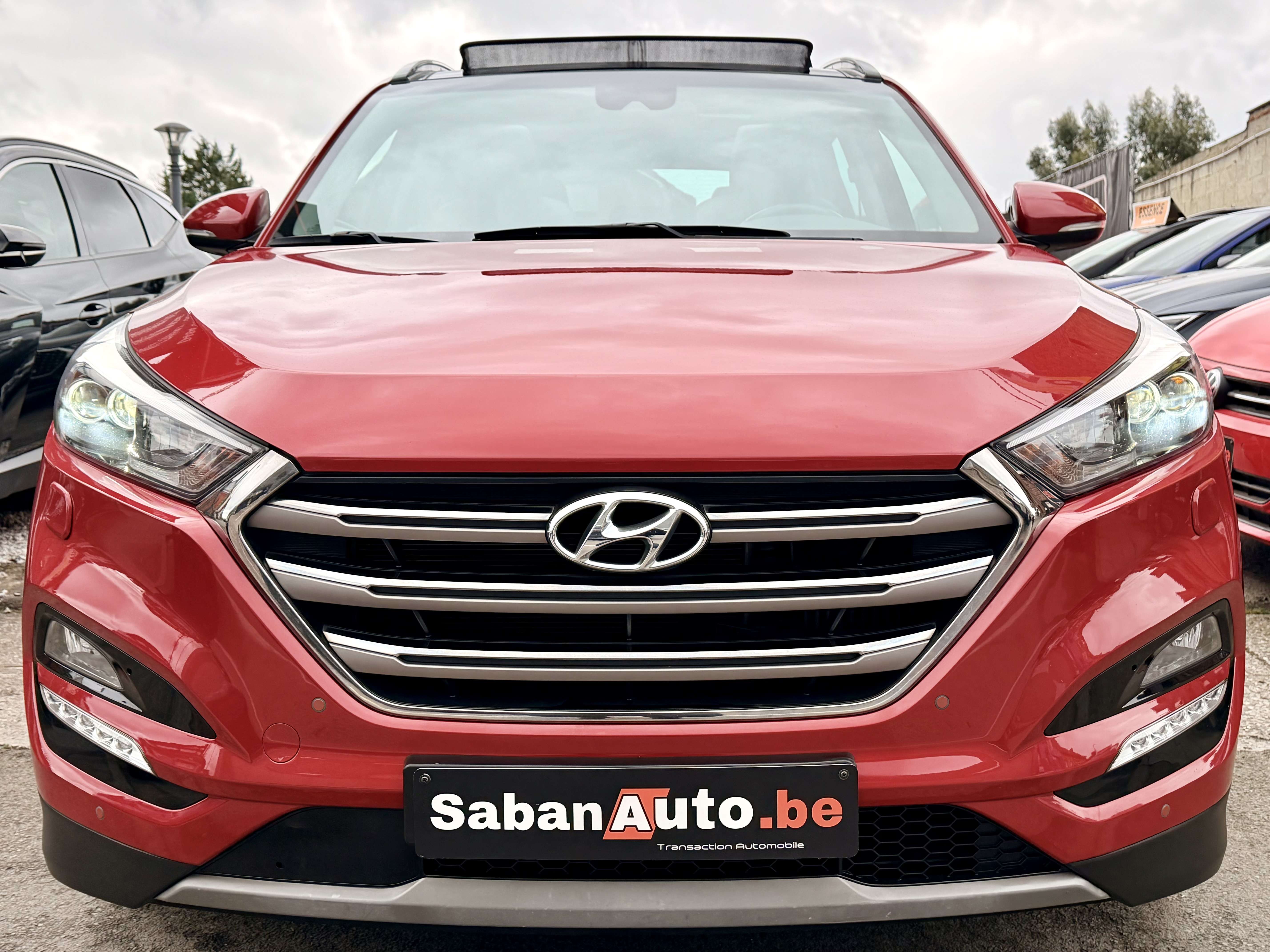 Hyundai TUCSON RESERVEE ••• RESERVEE ••• RESERVEE