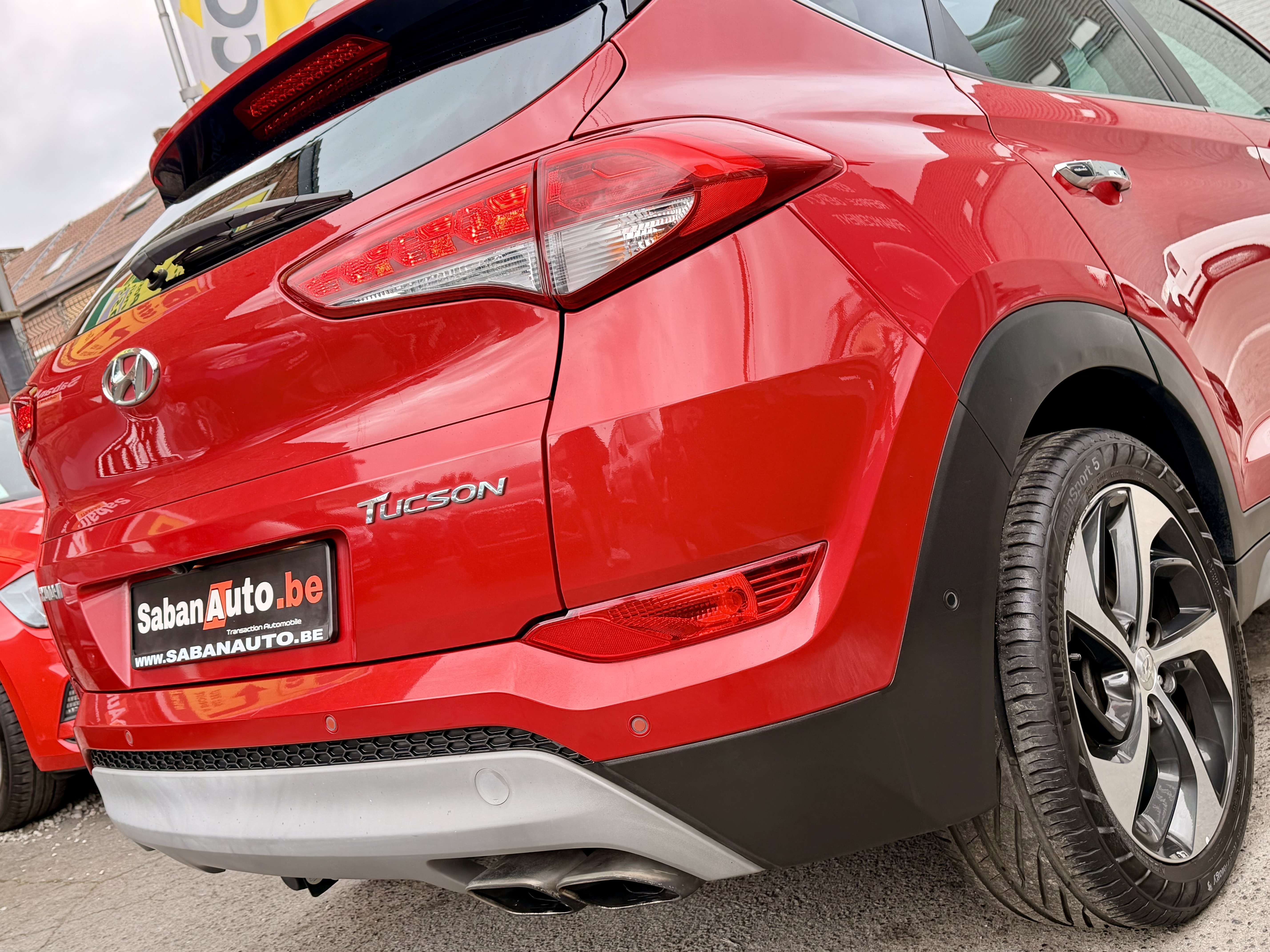 Hyundai TUCSON RESERVEE ••• RESERVEE ••• RESERVEE