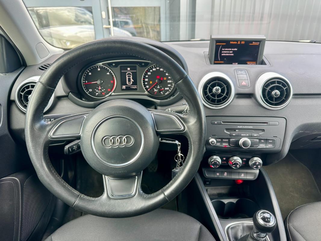 Audi A1 1.6 TDI 90 Ambiente - PACK S line 2013 130 000 km Garantie