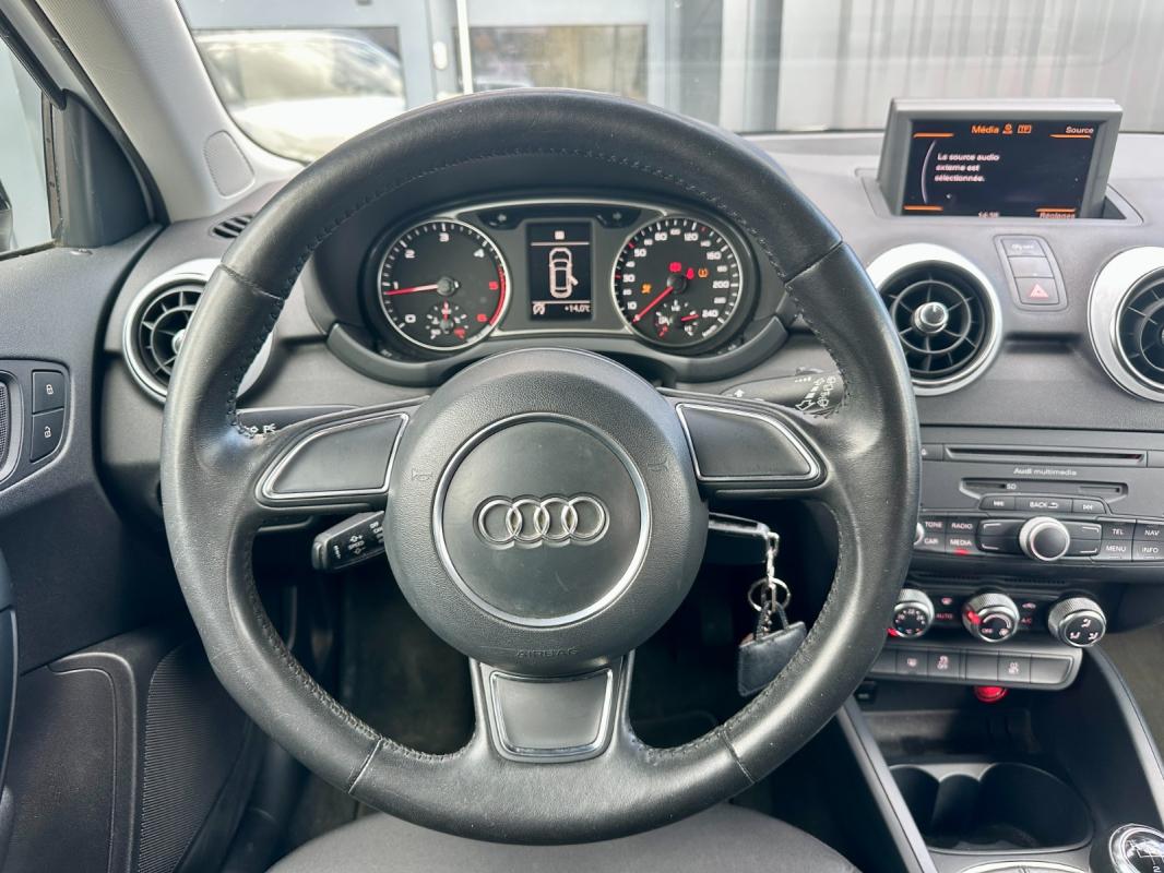 Audi A1 1.6 TDI 90 Ambiente - PACK S line 2013 130 000 km Garantie