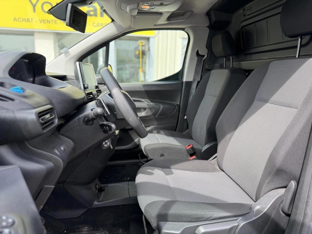 Peugeot Partner Vu 1.5 BlueHDi 16V FAP EAT8 130 cv Boîte auto - CAMÉRA DE RECUL APPLE CARPLAY
