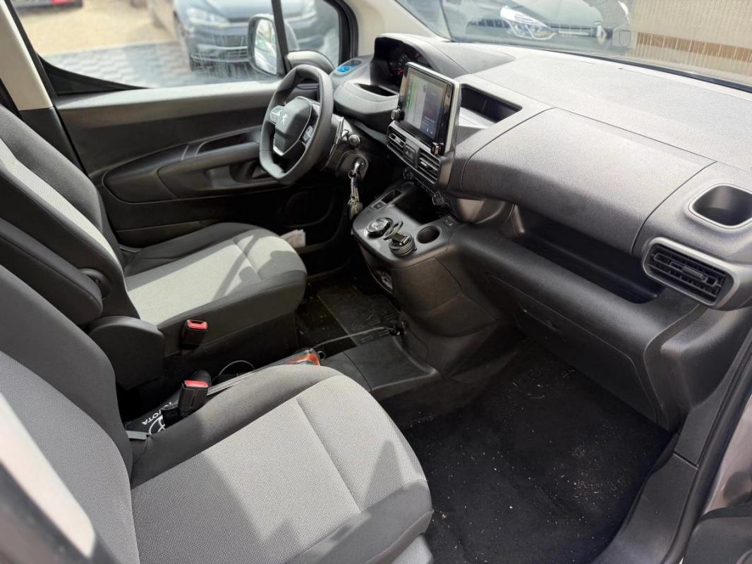Peugeot Partner Vu 1.5 BlueHDi 16V FAP EAT8 130 cv Boîte auto - CAMÉRA DE RECUL APPLE CARPLAY