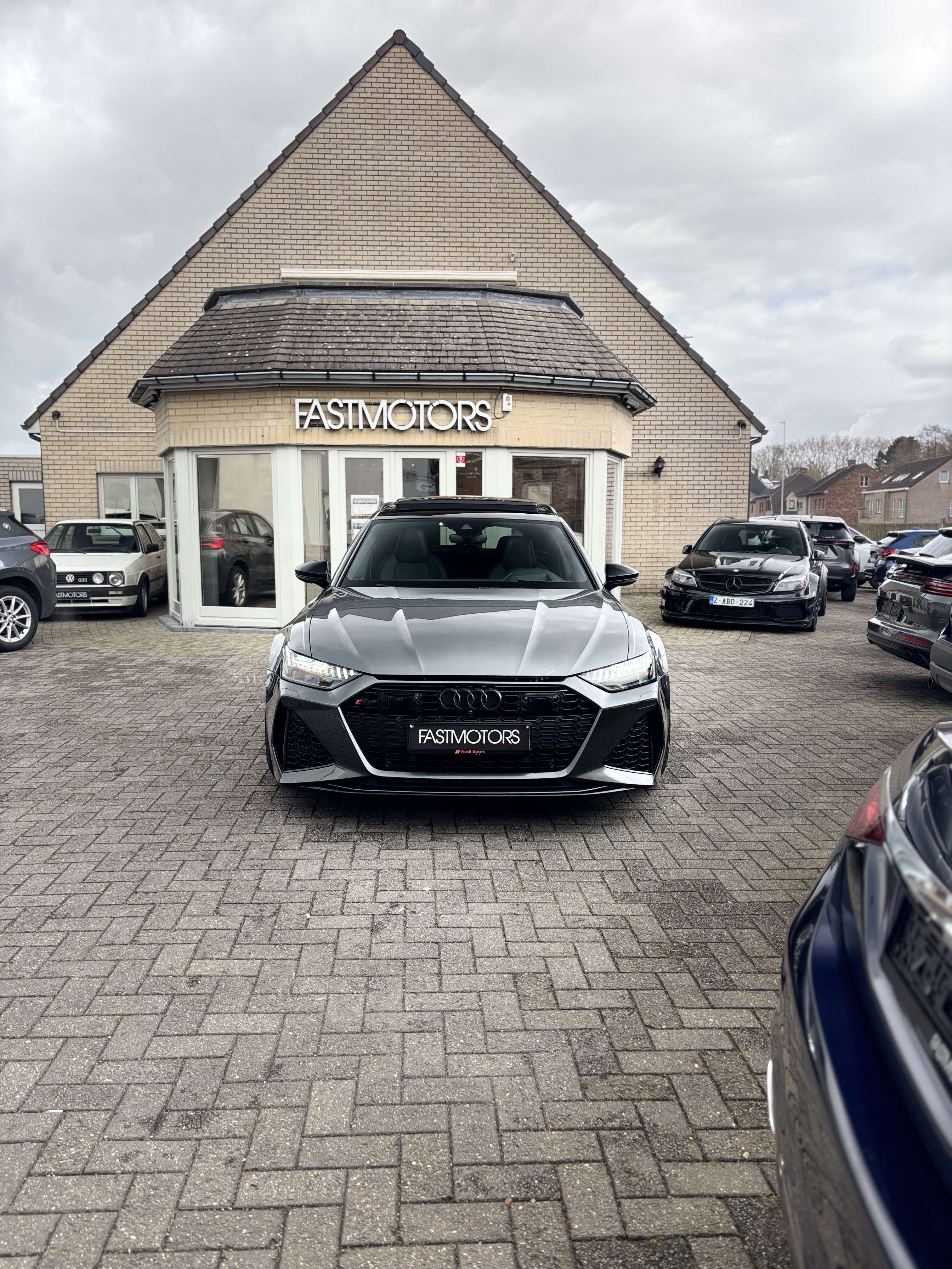 Audi RS6 RS6 Avant 4.0 V8 TFSI Quattro Tiptronic