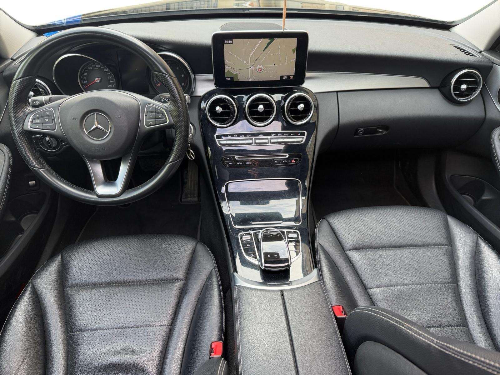 Mercedes-Benz C 200 C 200 d/ Siège cuir et électrique/ Toit ouvrant/ Garantie