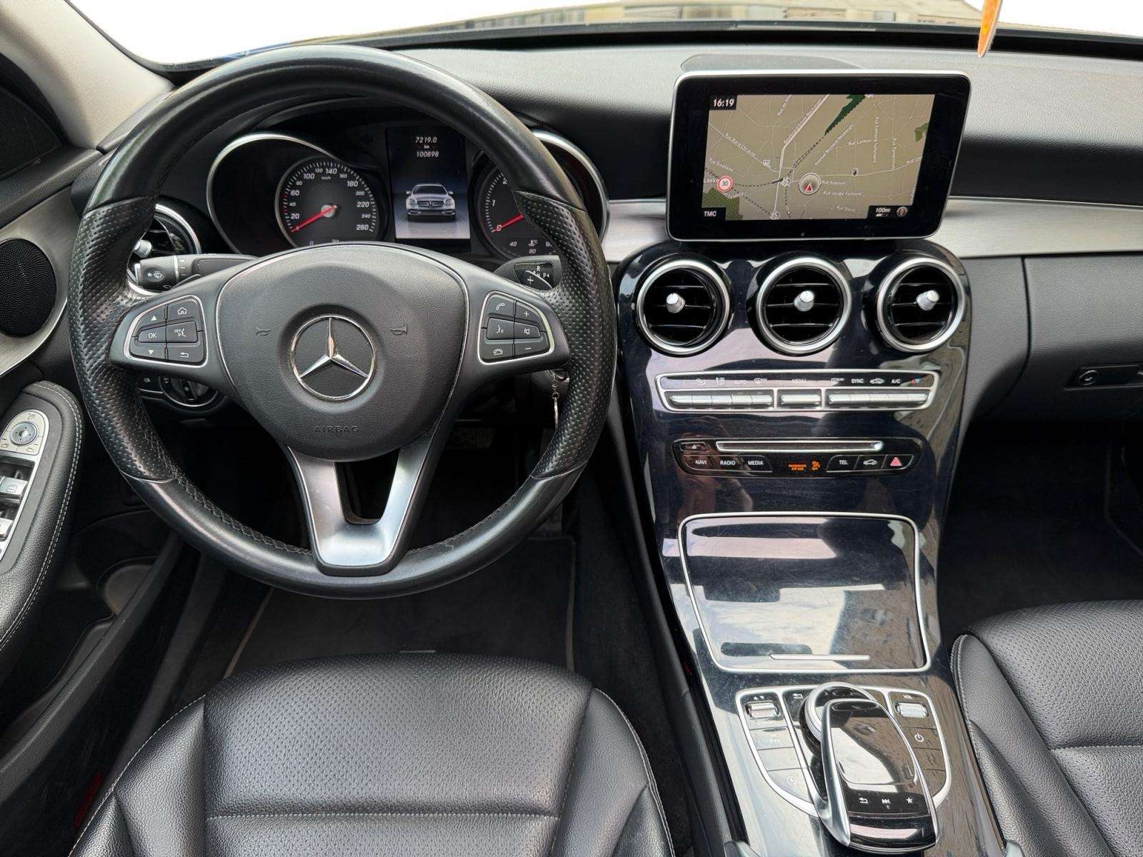 Mercedes-Benz C 200 C 200 d/ Siège cuir et électrique/ Toit ouvrant/ Garantie