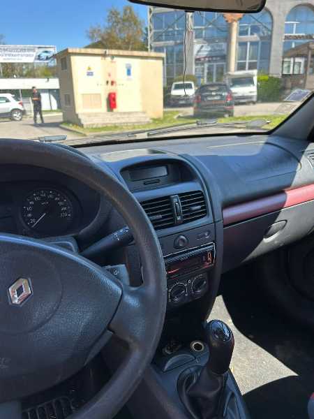 Renault Clio II (2) CAMPUS 1.5 DCI 65 AUTHENTIQUE 3P