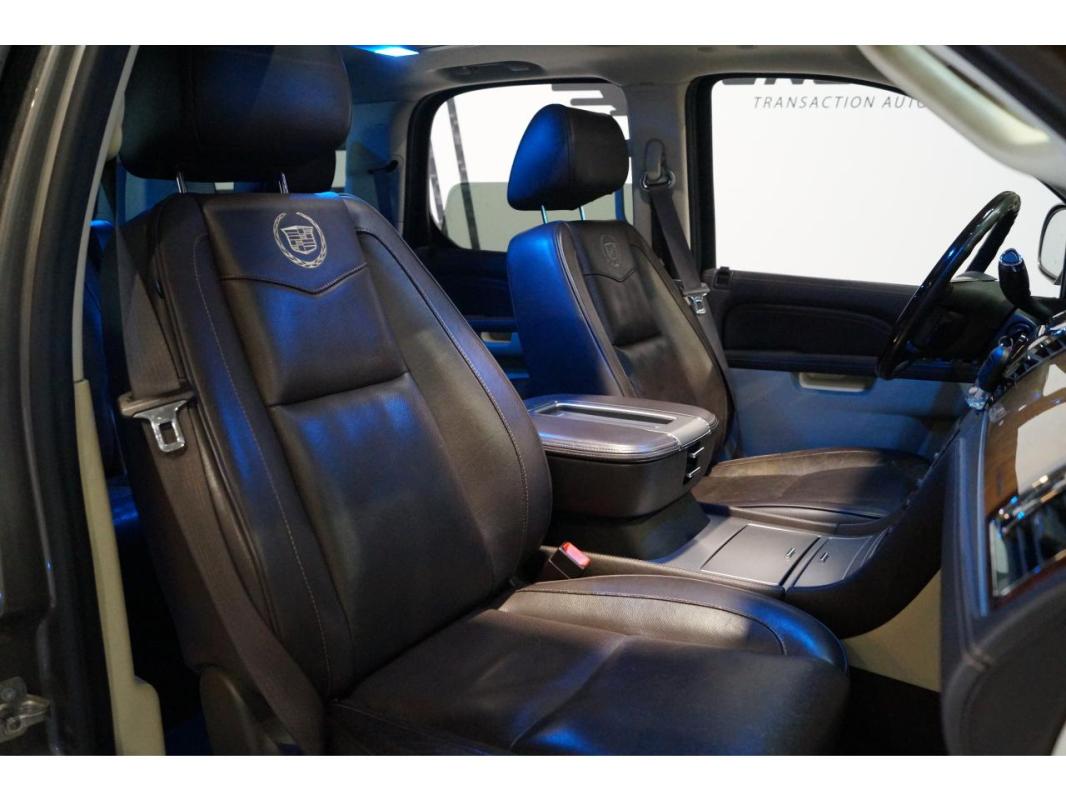 Cadillac Escalade V8 6.2i - BVA Platinum 7 places